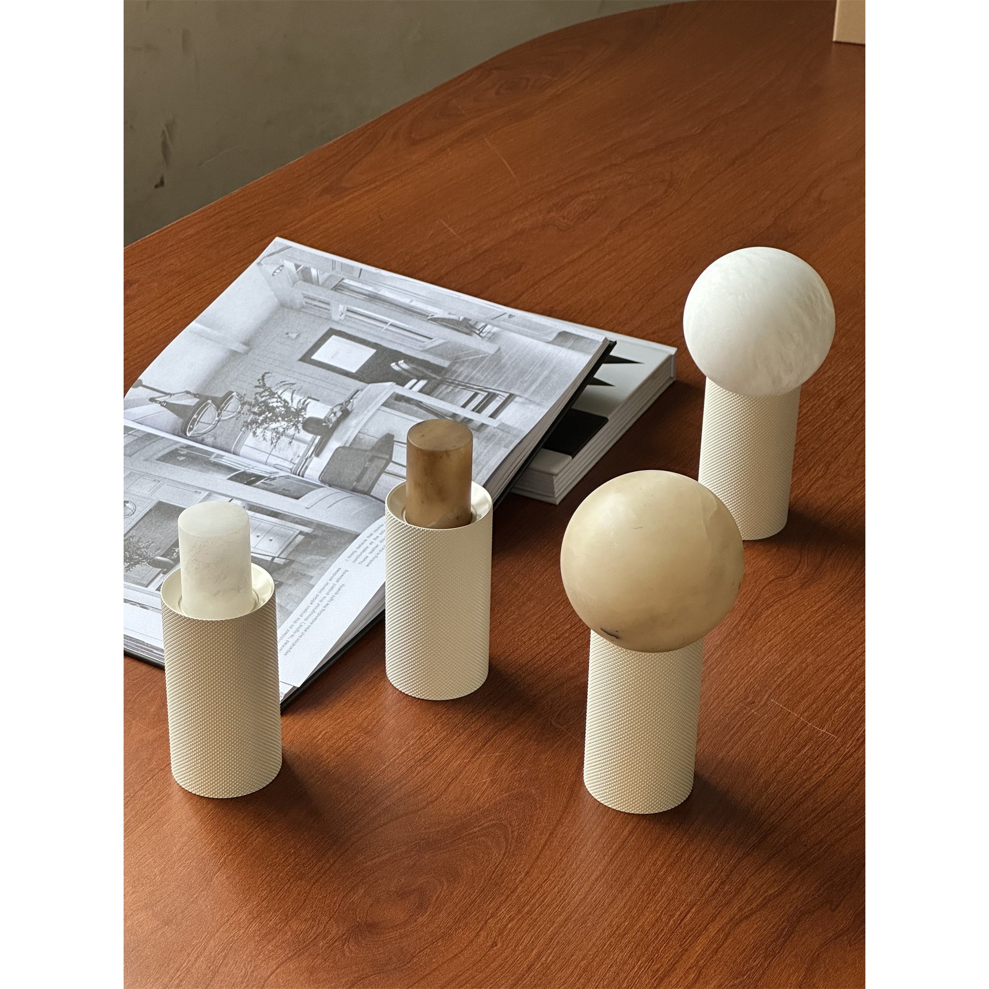 Aurelia Table Lamp (Built-in Battery)