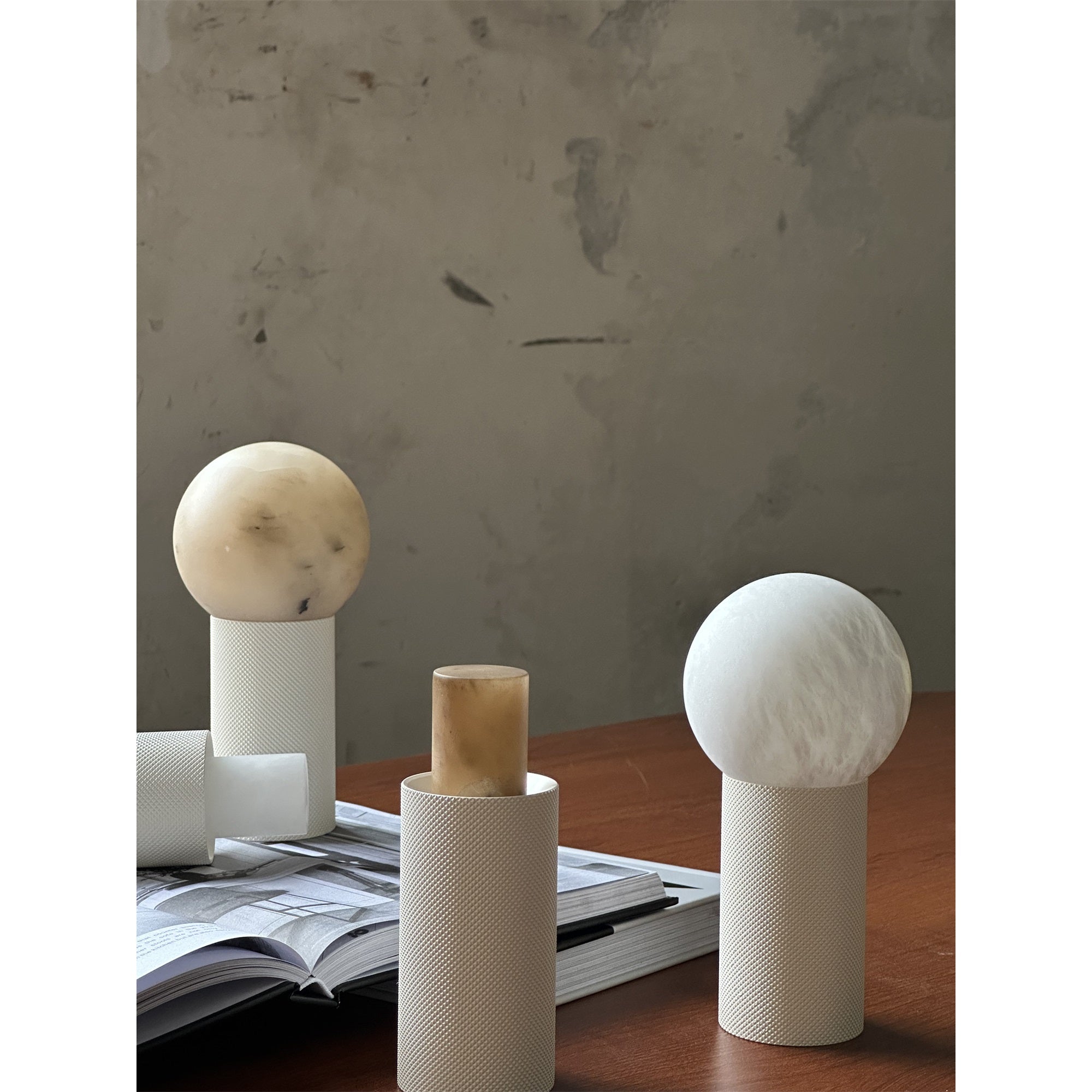 Aurelia Table Lamp (Built-in Battery)