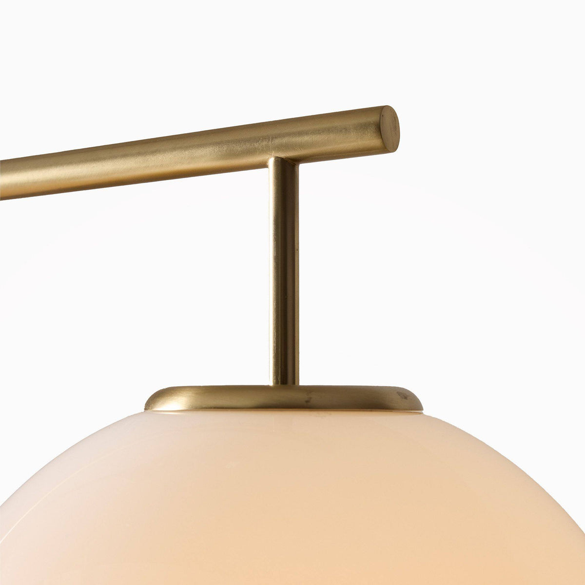 Trilo Globe Pendant Light-Neutral Decor