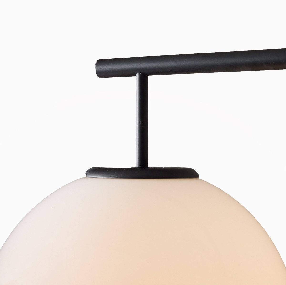 Trilo Globe Pendant Light-Neutral Decor