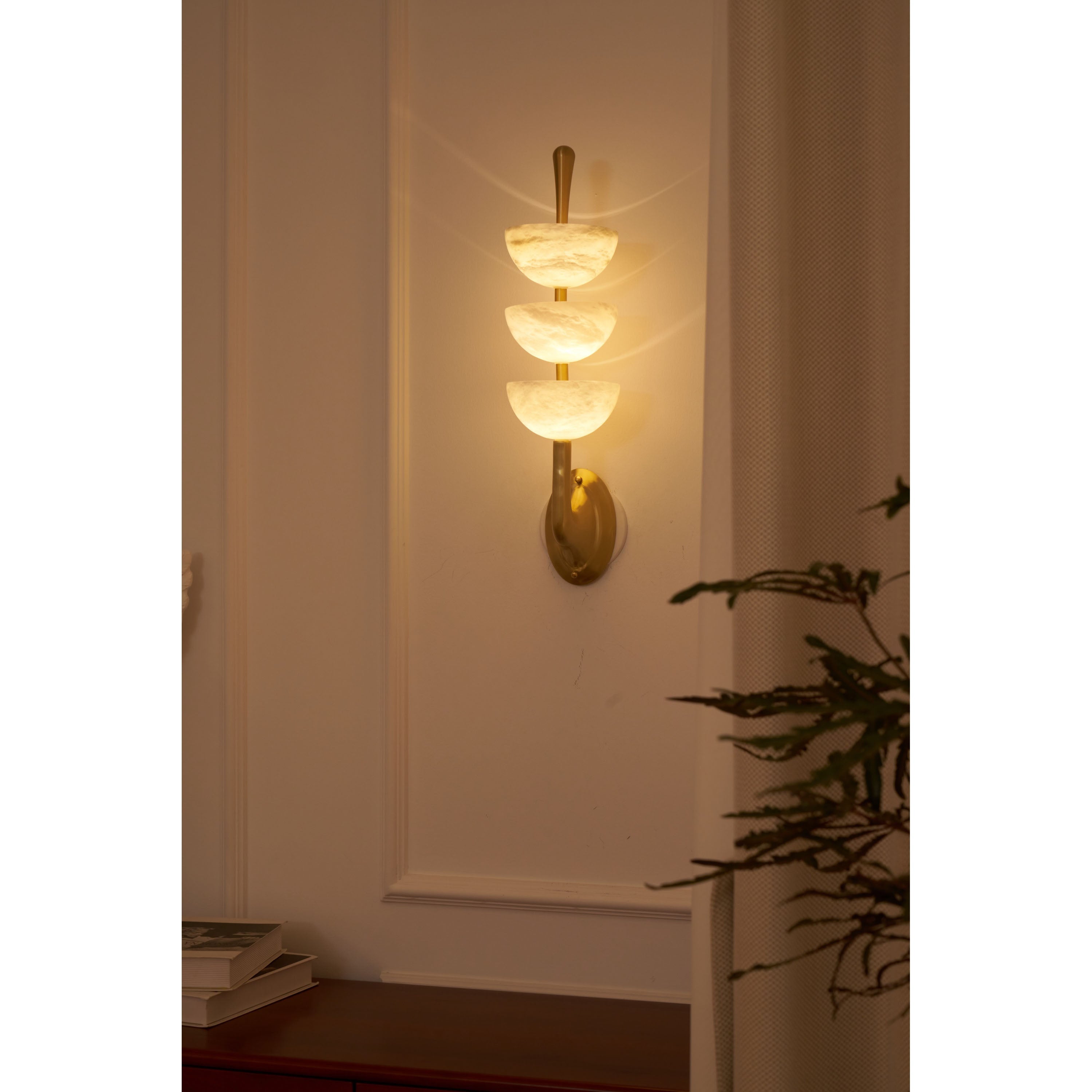 Ophelia Wall Lamp