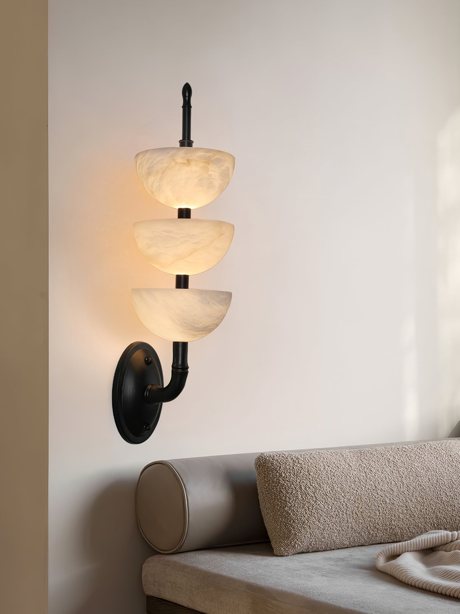 Ulmiraris Alabaster Wall Light-Neutral Decor