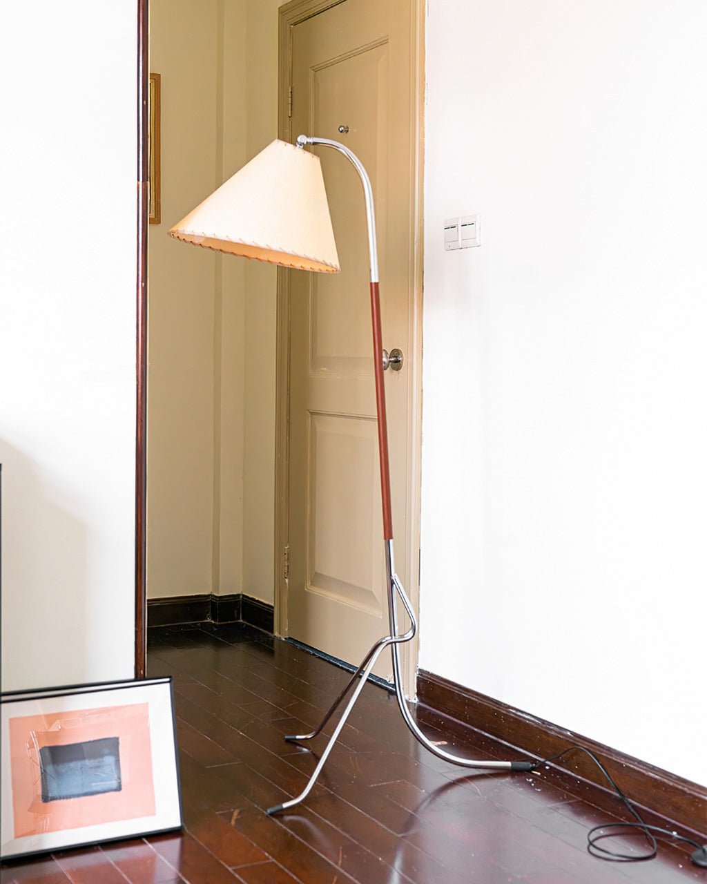 Lysandir Arc-shaped Wood Floor Lamp-Neutral Decor