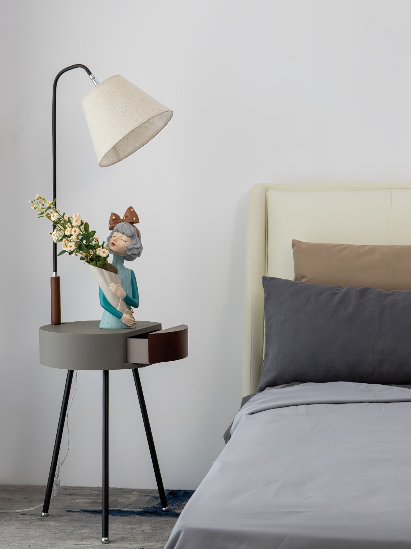 Lumo Tripod Fabric Floor Lamp-Neutral Decor