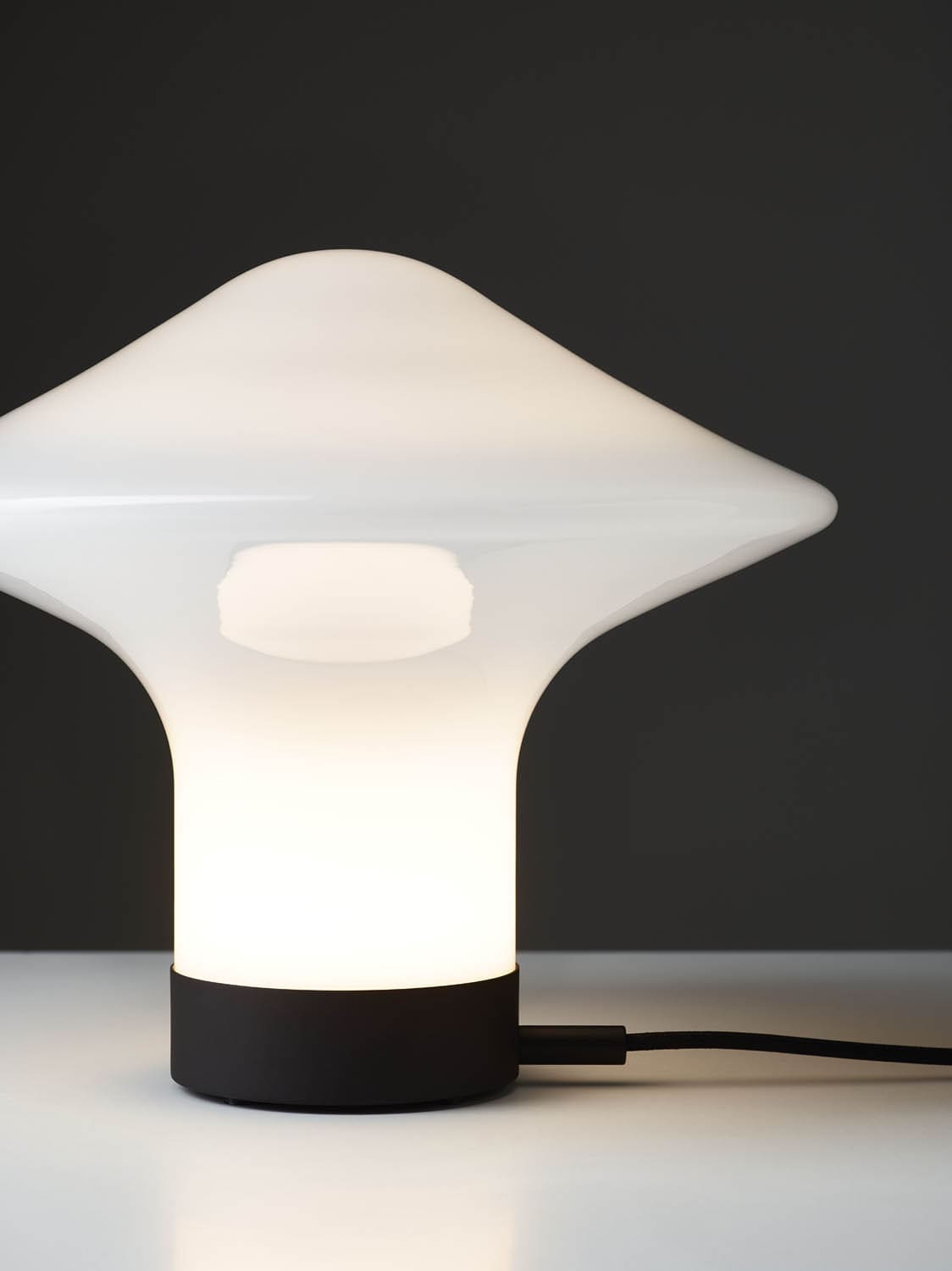 Taura Contemporary Table Lamp-Neutral Decor