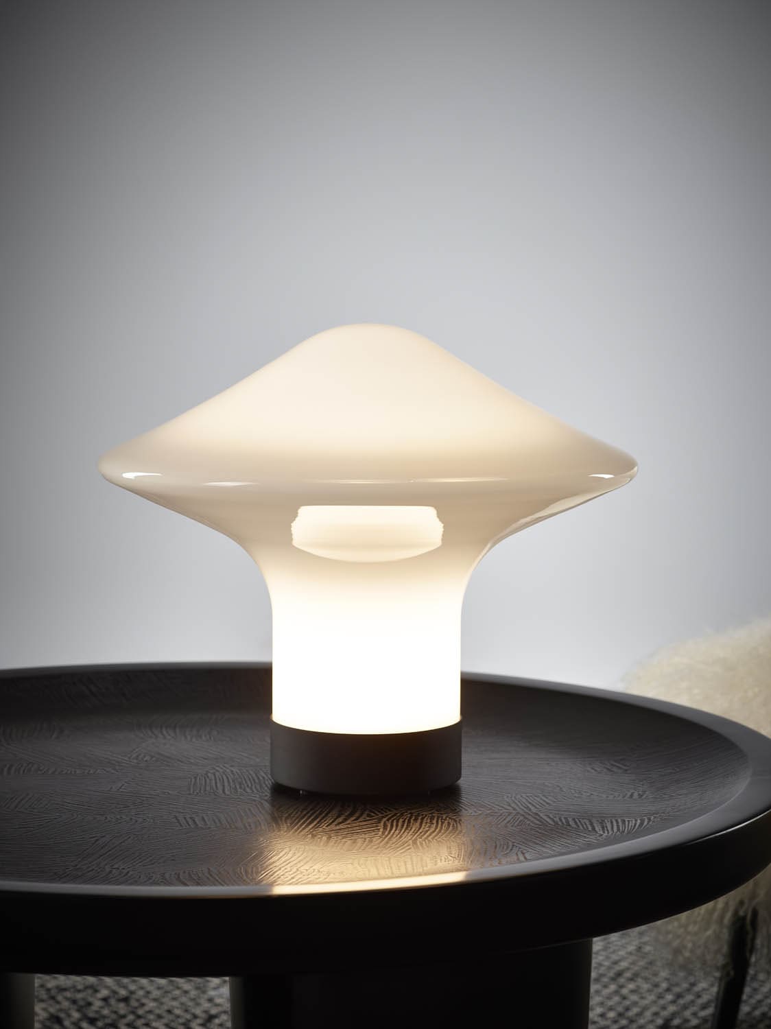 Taura Contemporary Table Lamp-Neutral Decor