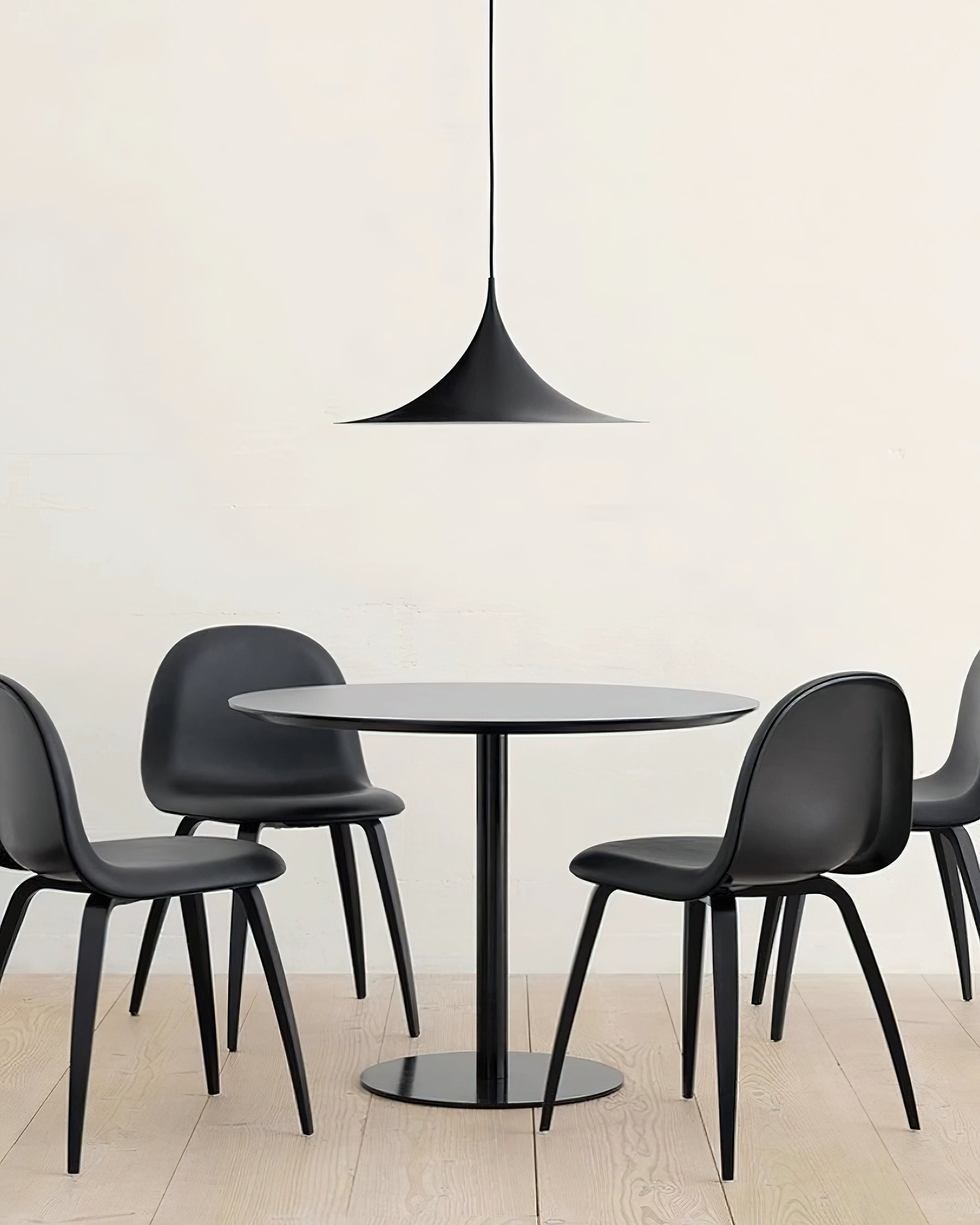 Viro Pendant Lamp Slim Neck and Wide Flare Contemporary Dining-Neutral Decor