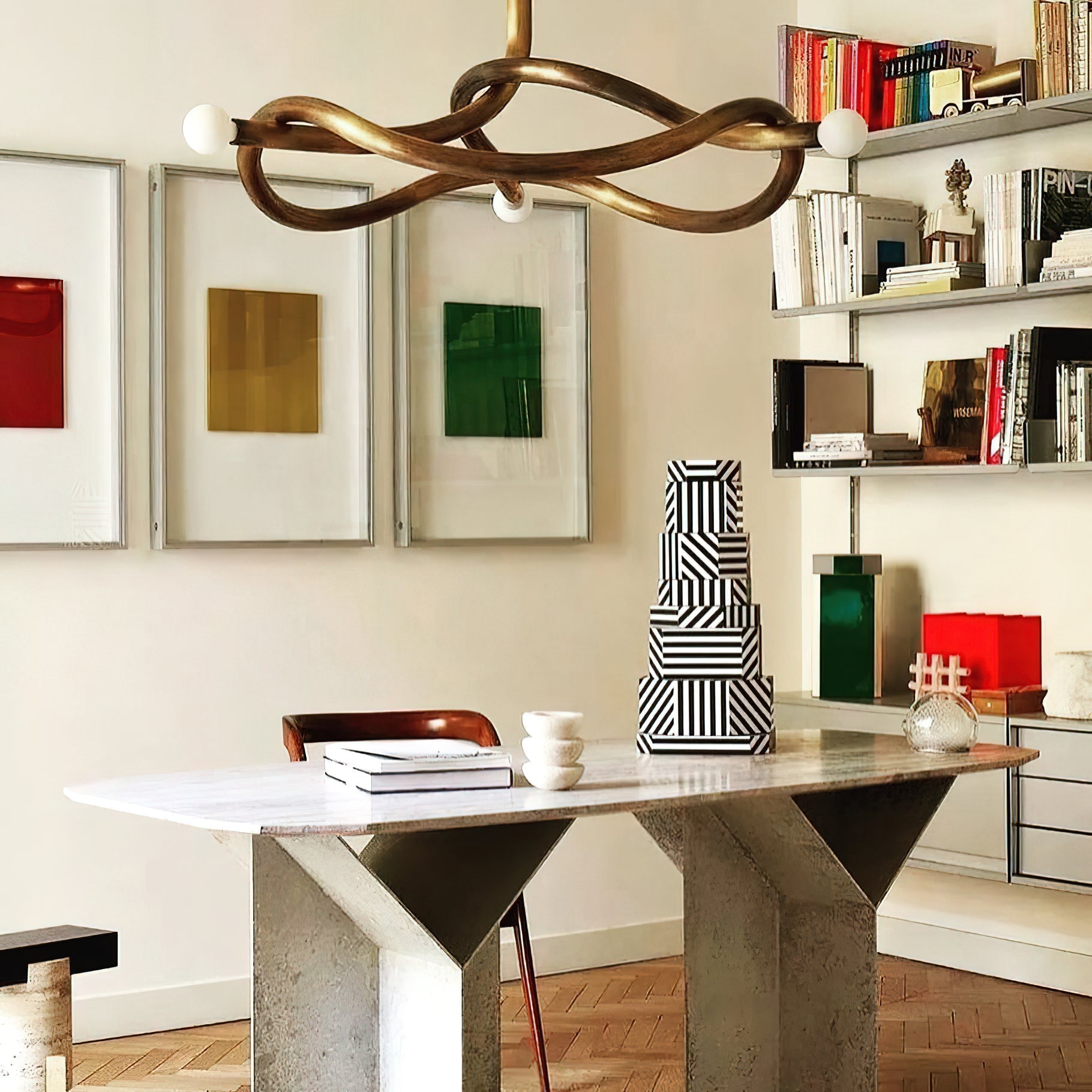 Aveline Chandelier