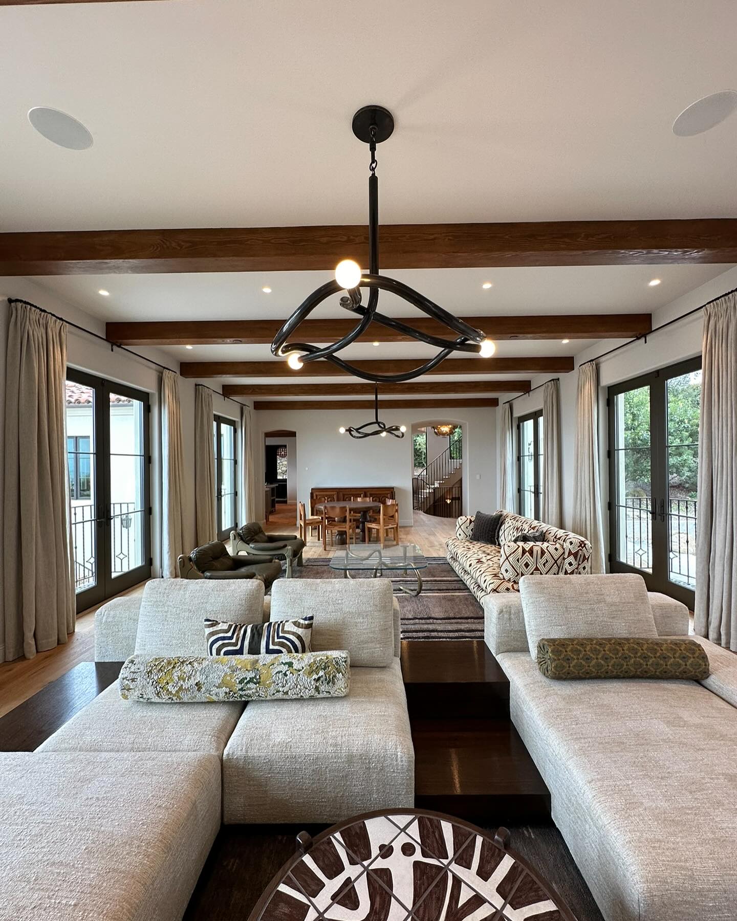 Aveline Chandelier