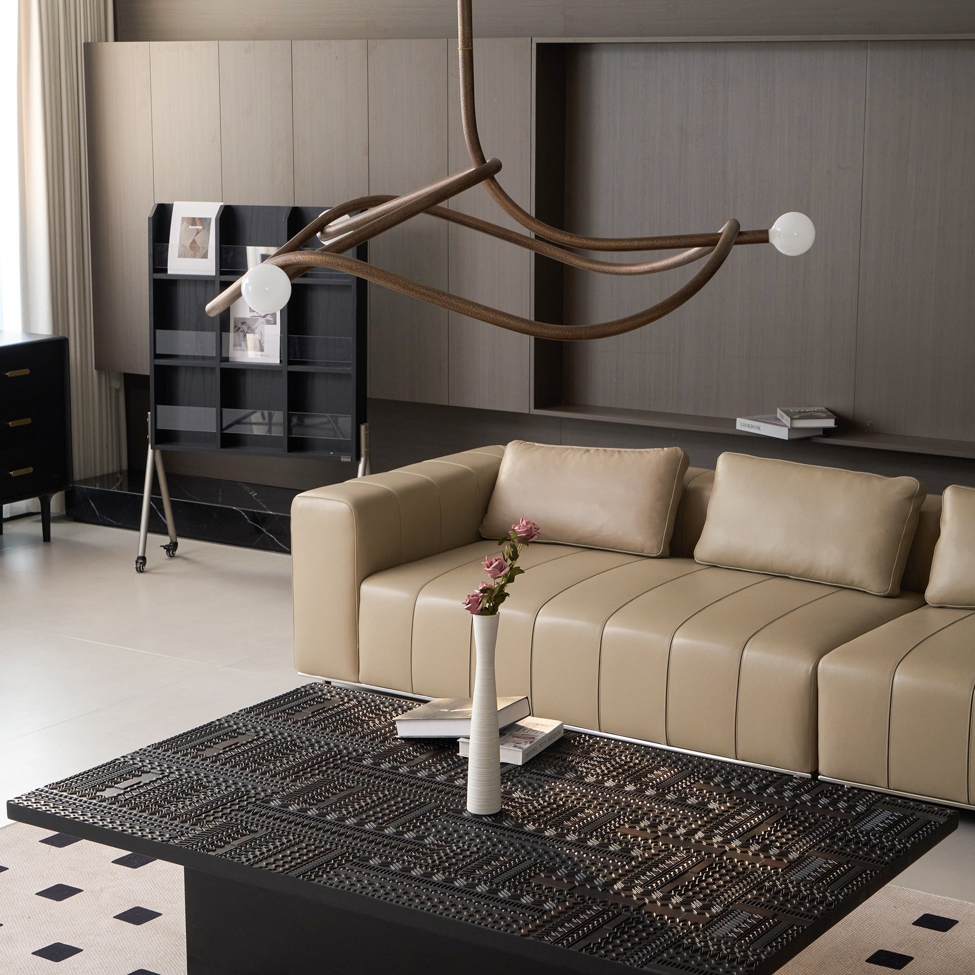 Aveline Chandelier
