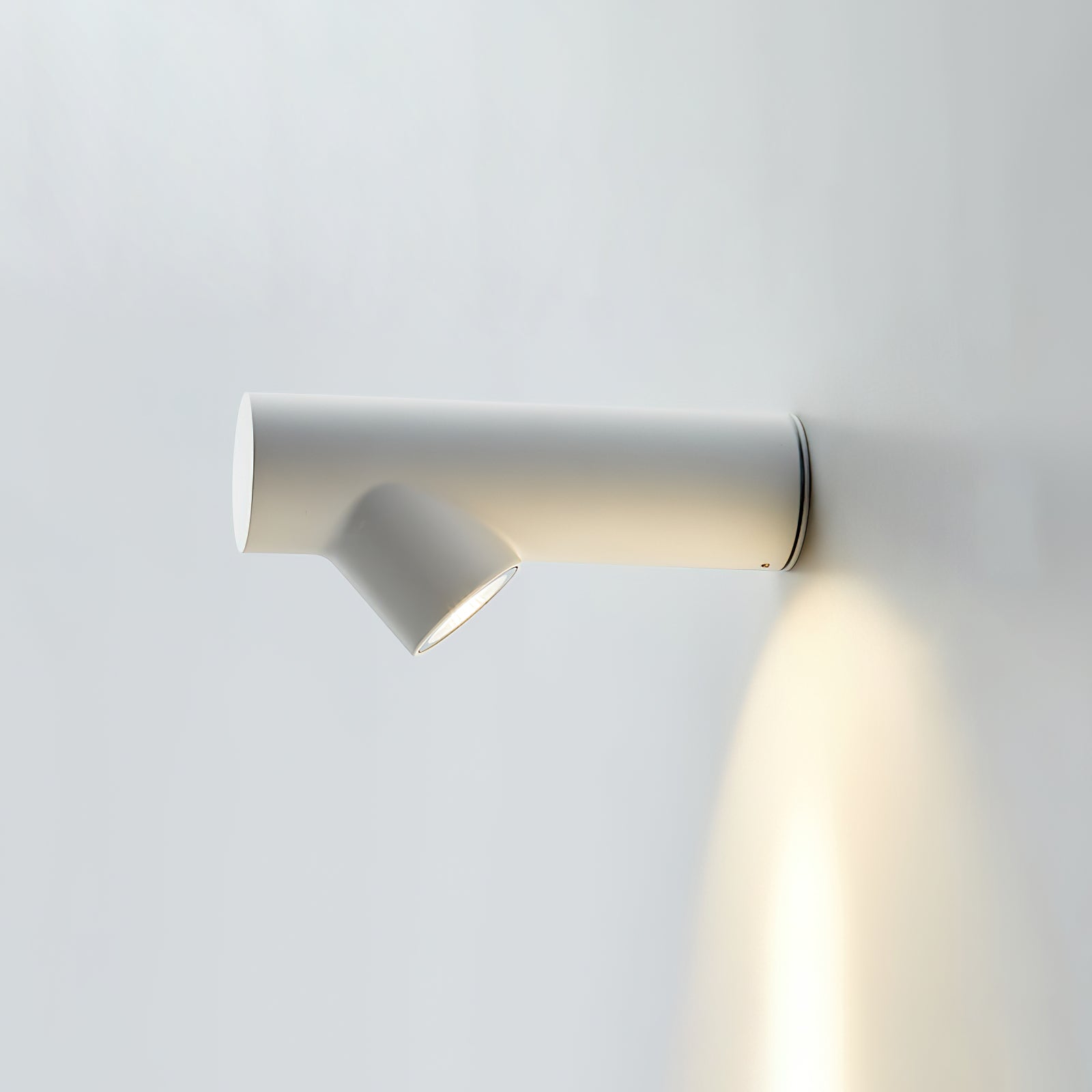 Pipeline Modern Minimalist Tube Sconce Wall lamp-Neutral Decor