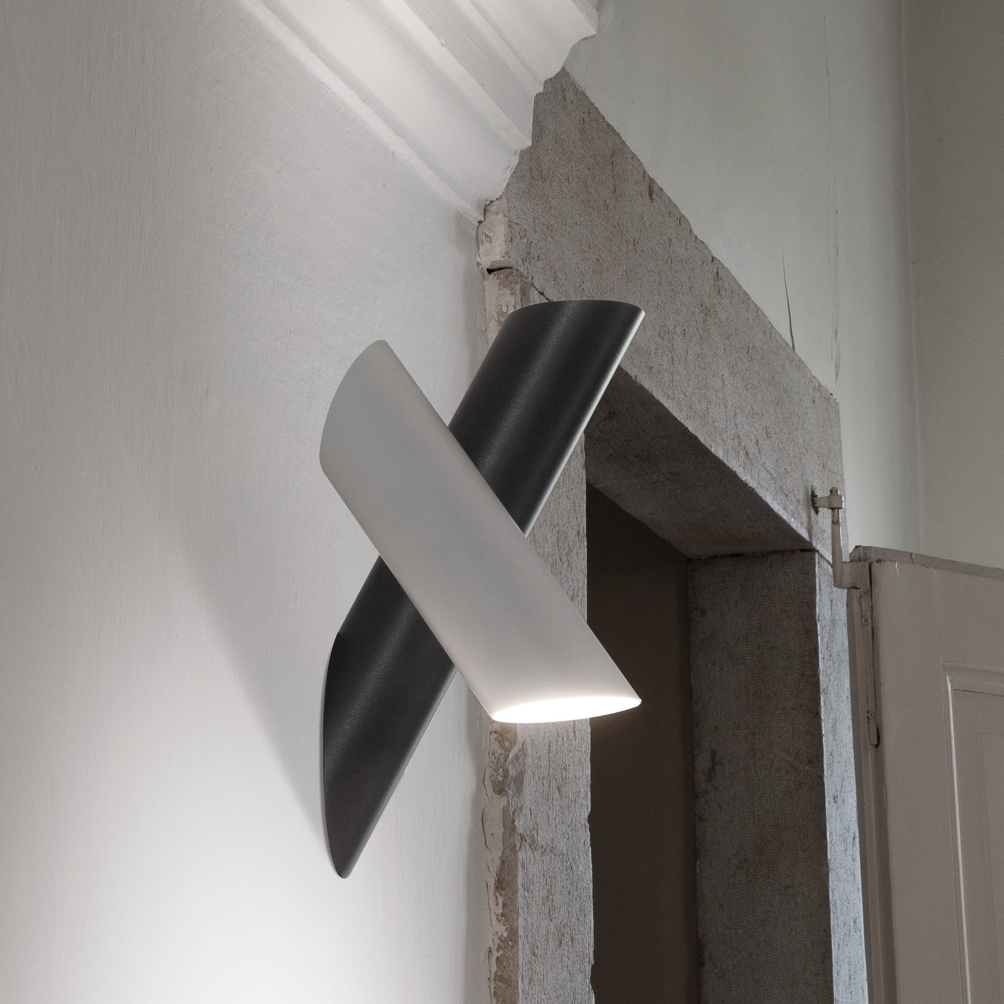 Perylis Modern Minimalist Tubes Wall Light-Neutral Decor