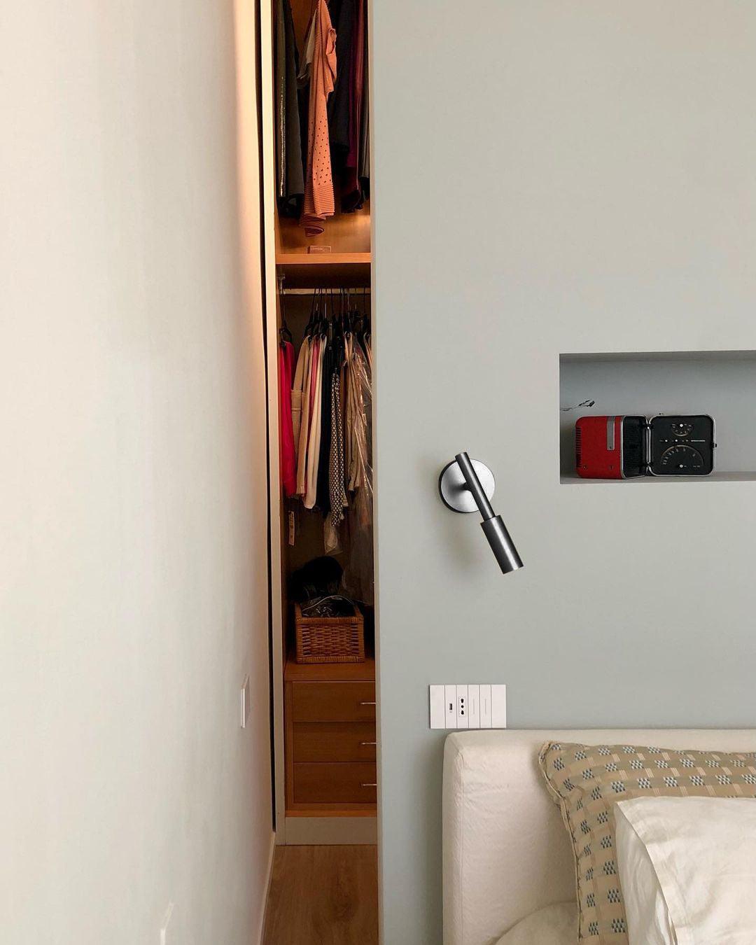Brolen Modern Minimalist Wall Light-Neutral Decor