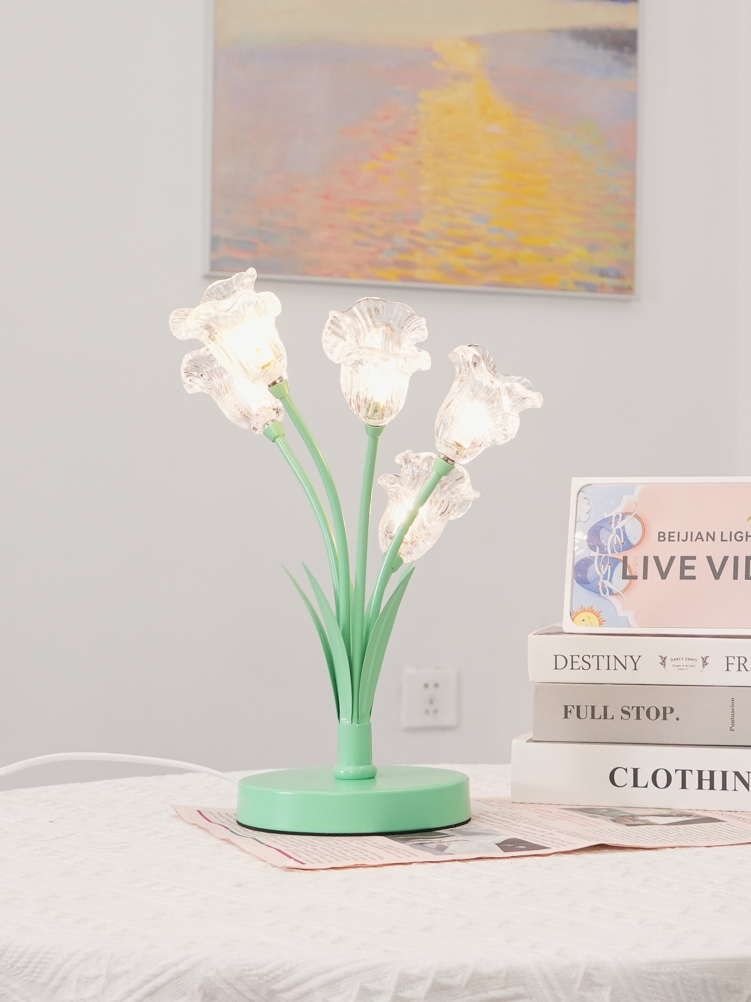 Aurdoril Whimsical Glass Table Lamp-Neutral Decor
