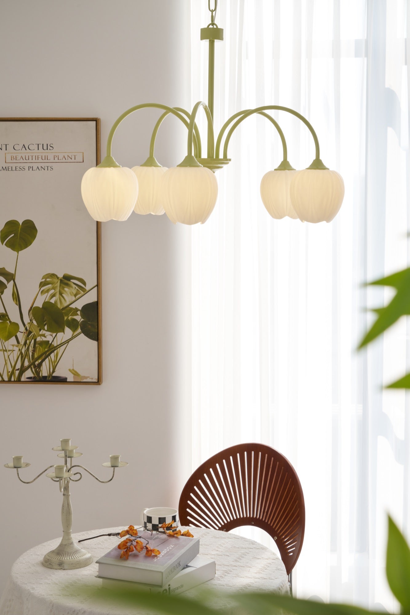 Lustra Chandelier Tulip Matcha Glass-Neutral Decor
