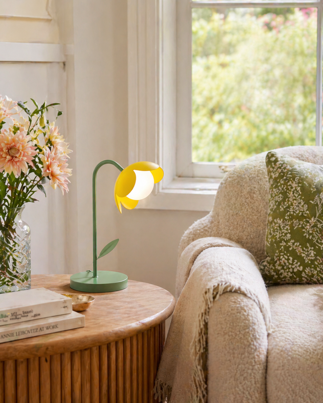 Tulip Table Light