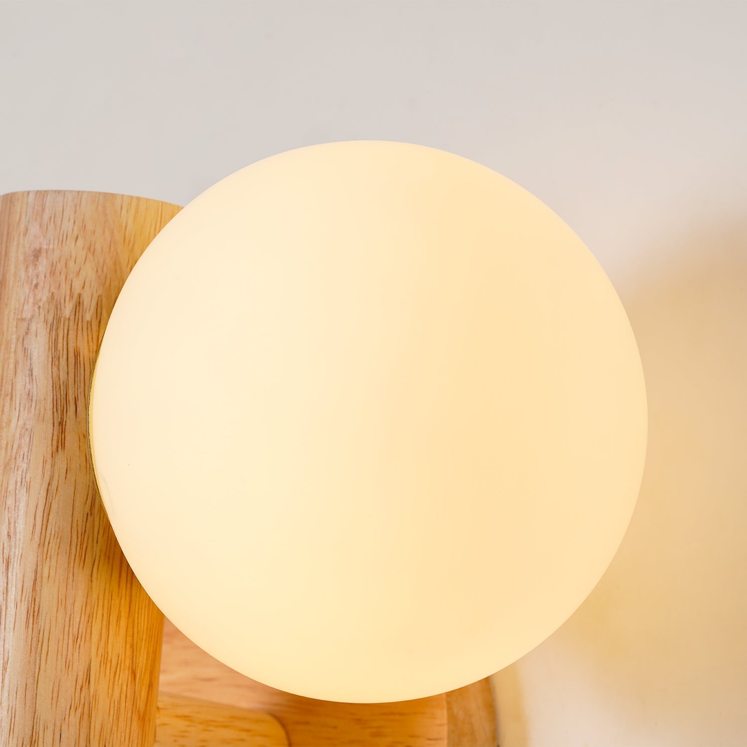 Fioran Wood Scandinavian Wall Lamp-Neutral Decor