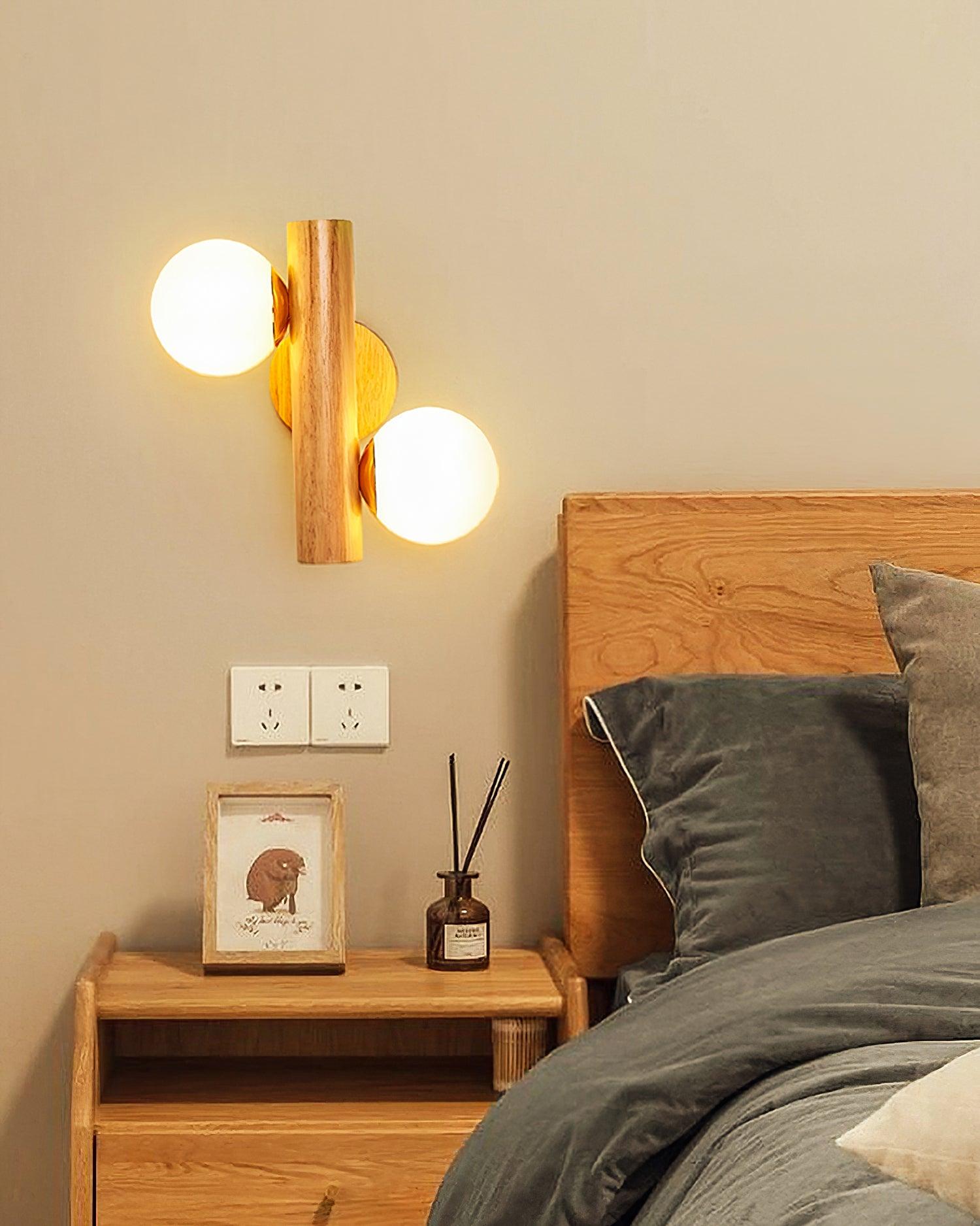 Fioran Wood Scandinavian Wall Lamp-Neutral Decor