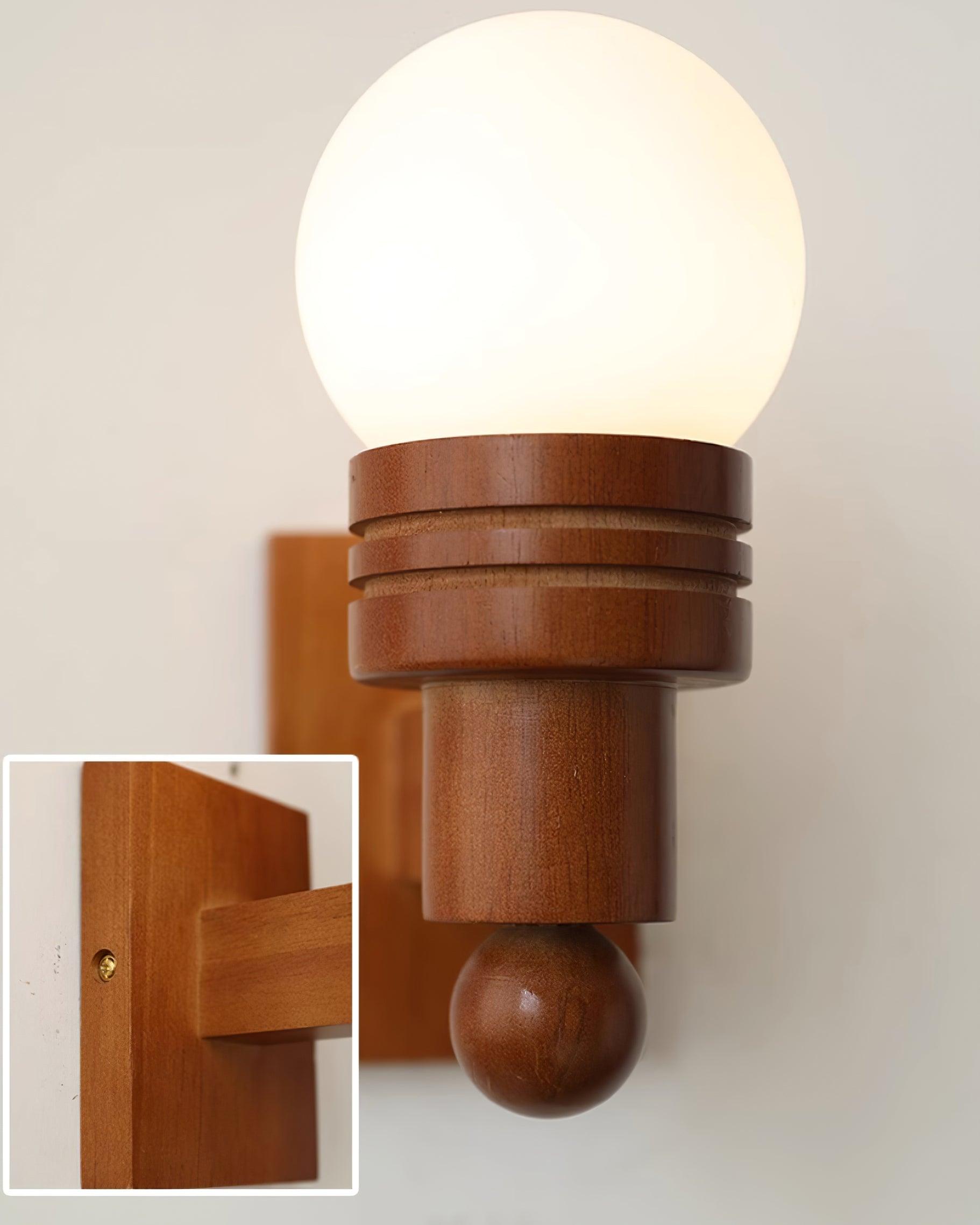 Beam Solid Wood Wall Lamp
