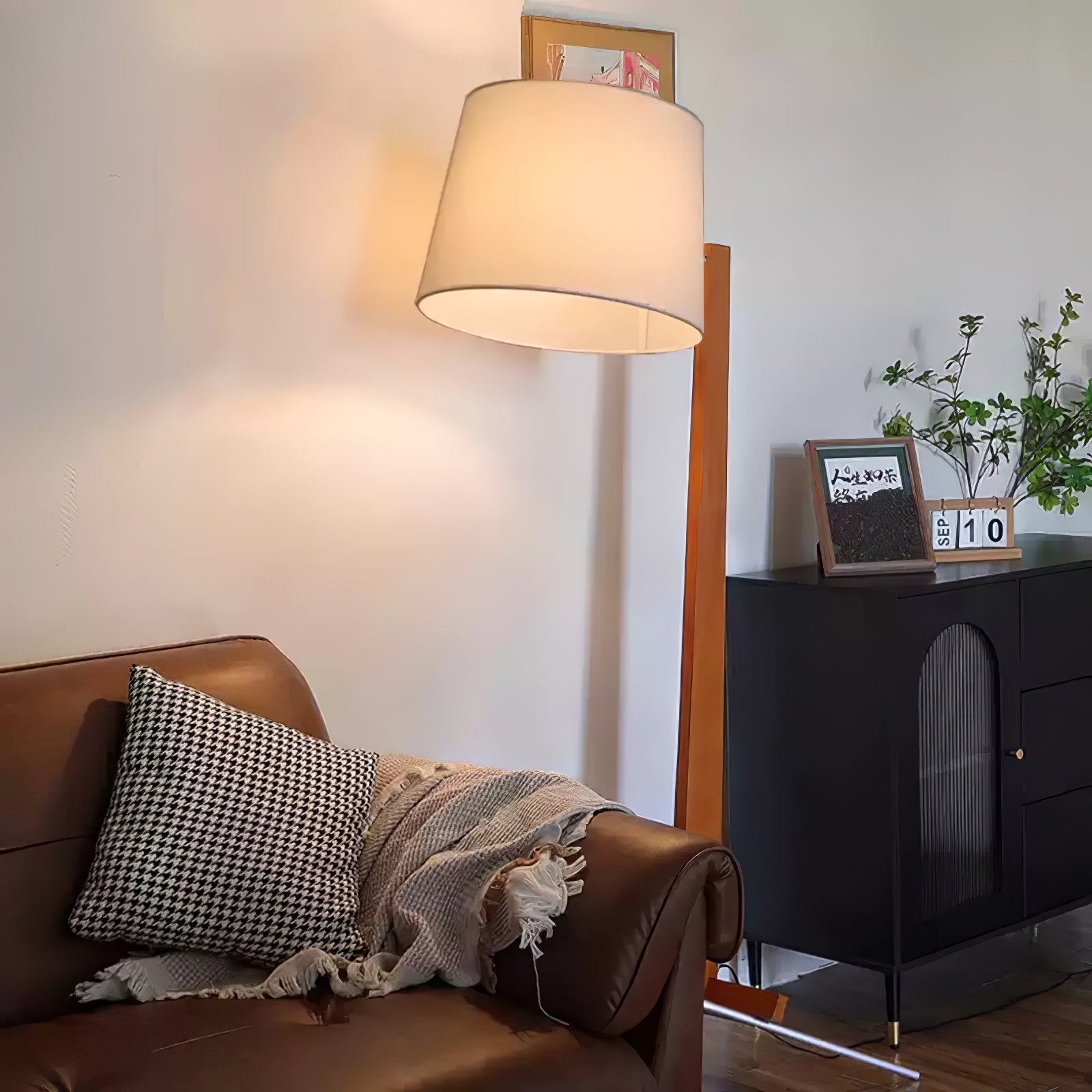 Luca Modern Arc Floor Lamp-Neutral Decor