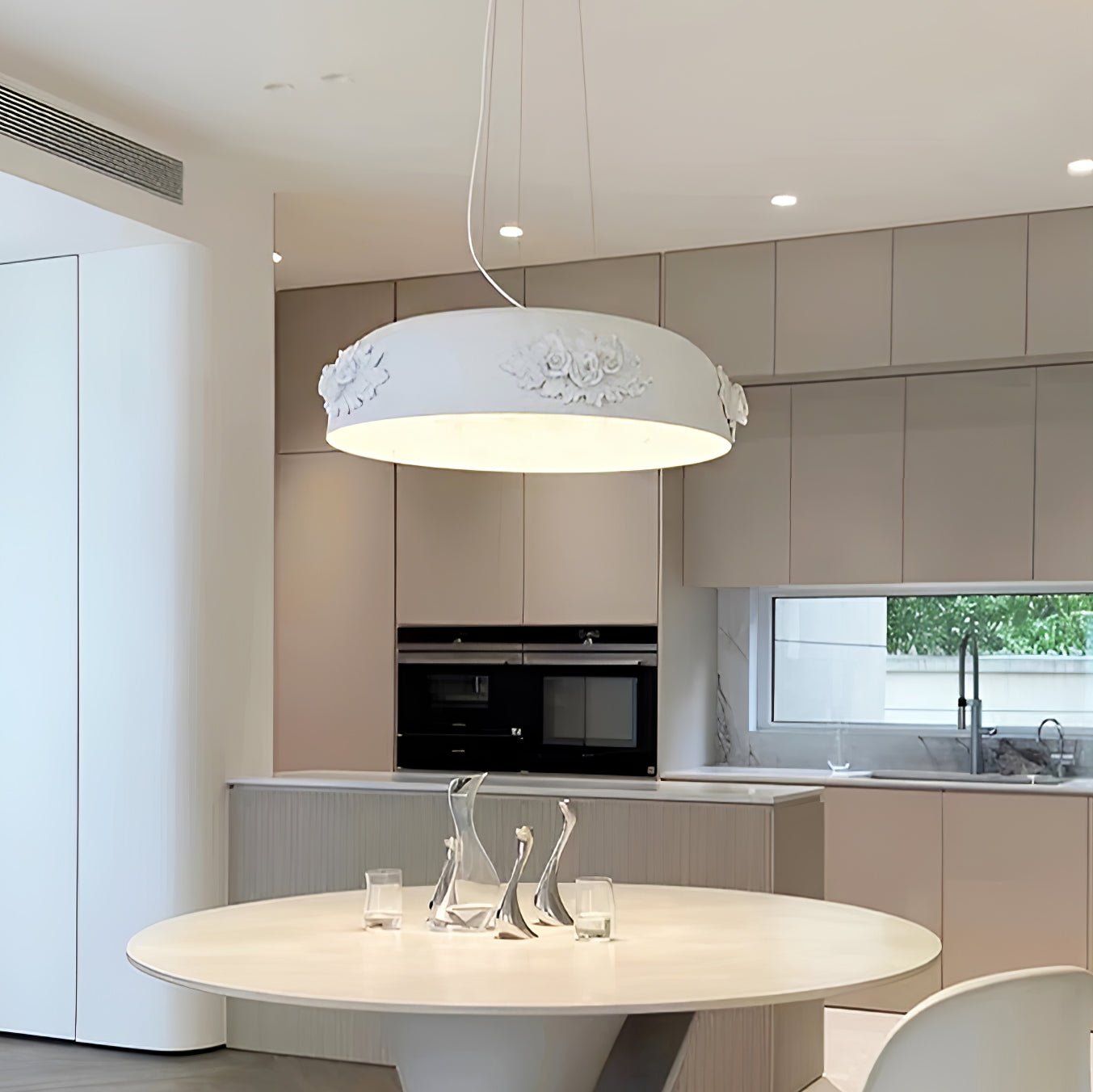 Vilaeos Minimalist Resin Wall Light-Neutral Decor