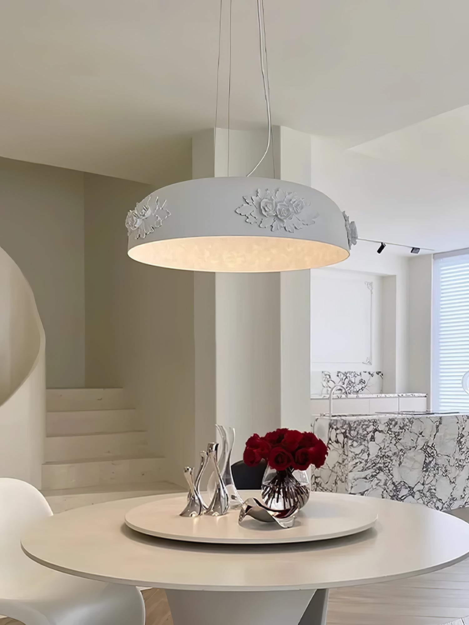 Vilaeos Minimalist Resin Wall Light-Neutral Decor
