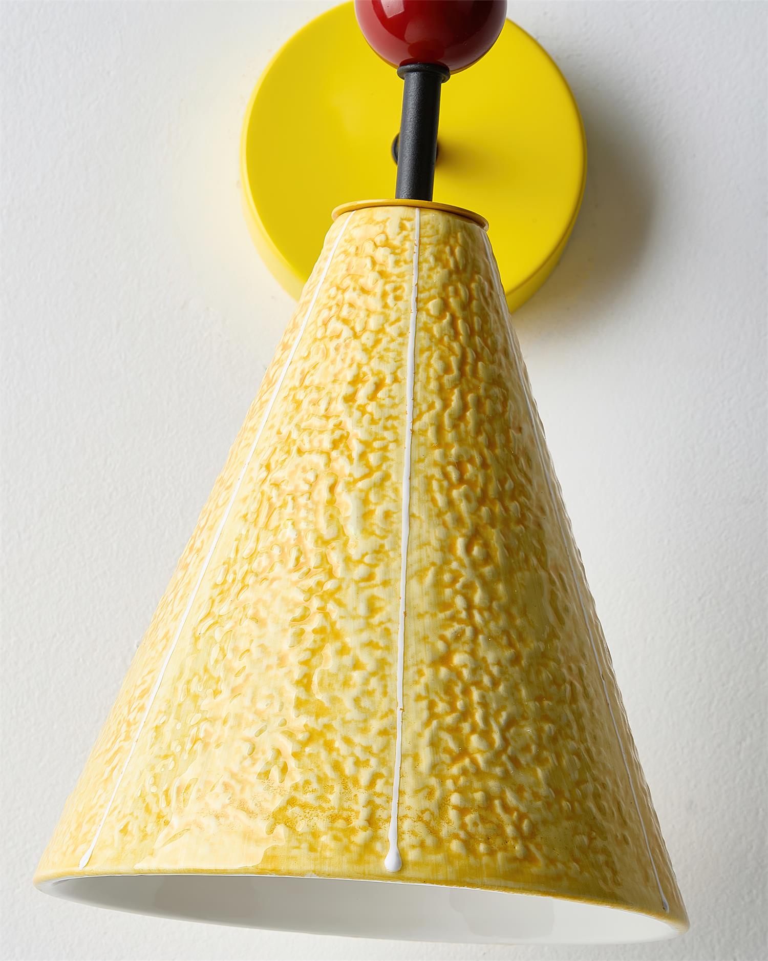 Avielle Wall Light