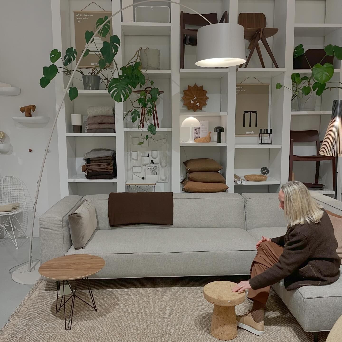 Noelle Floor Lamp