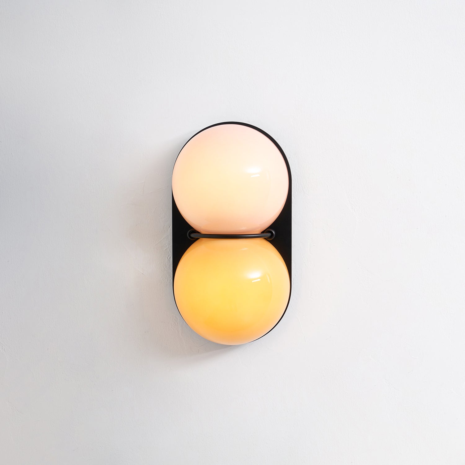 Blythe Wall Lamp