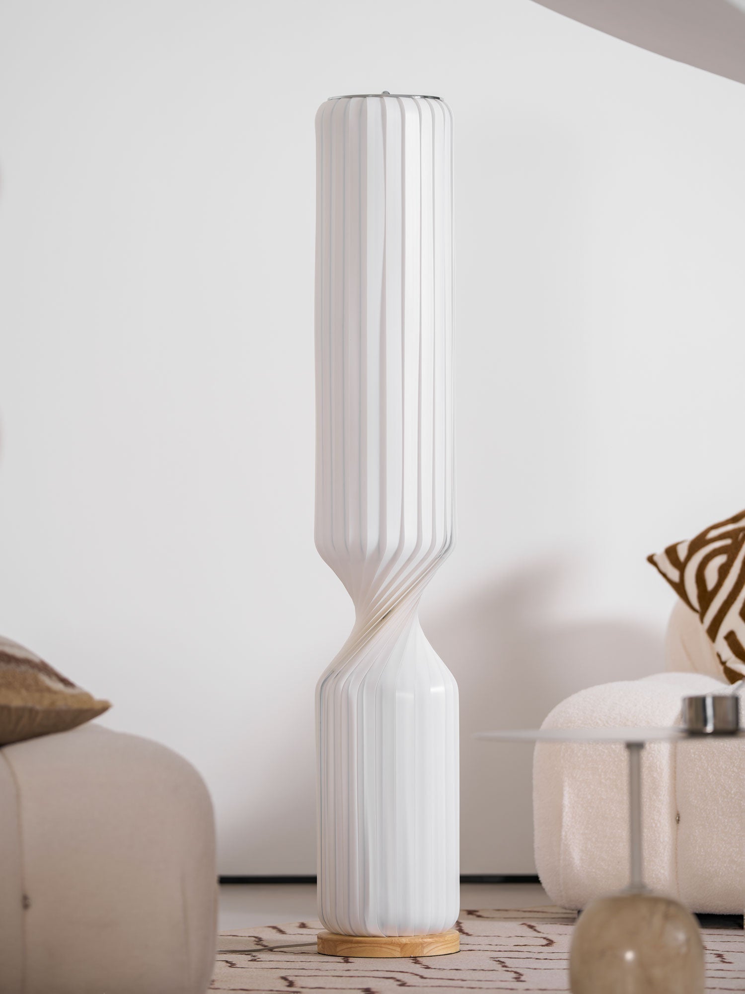 Oraeoril Modern PVC Floor Lamp-Neutral Decor