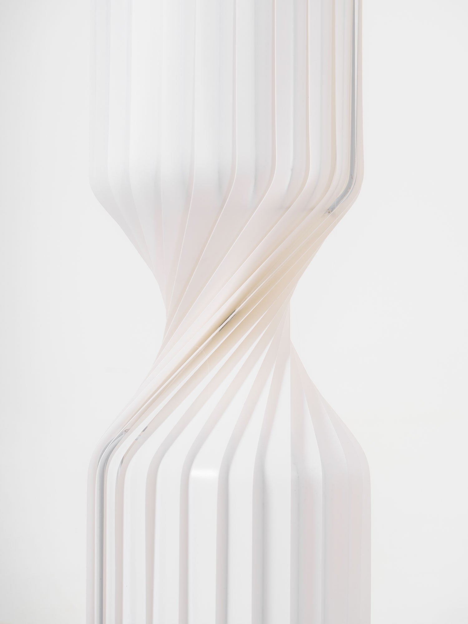 Oraeoril Modern PVC Floor Lamp-Neutral Decor