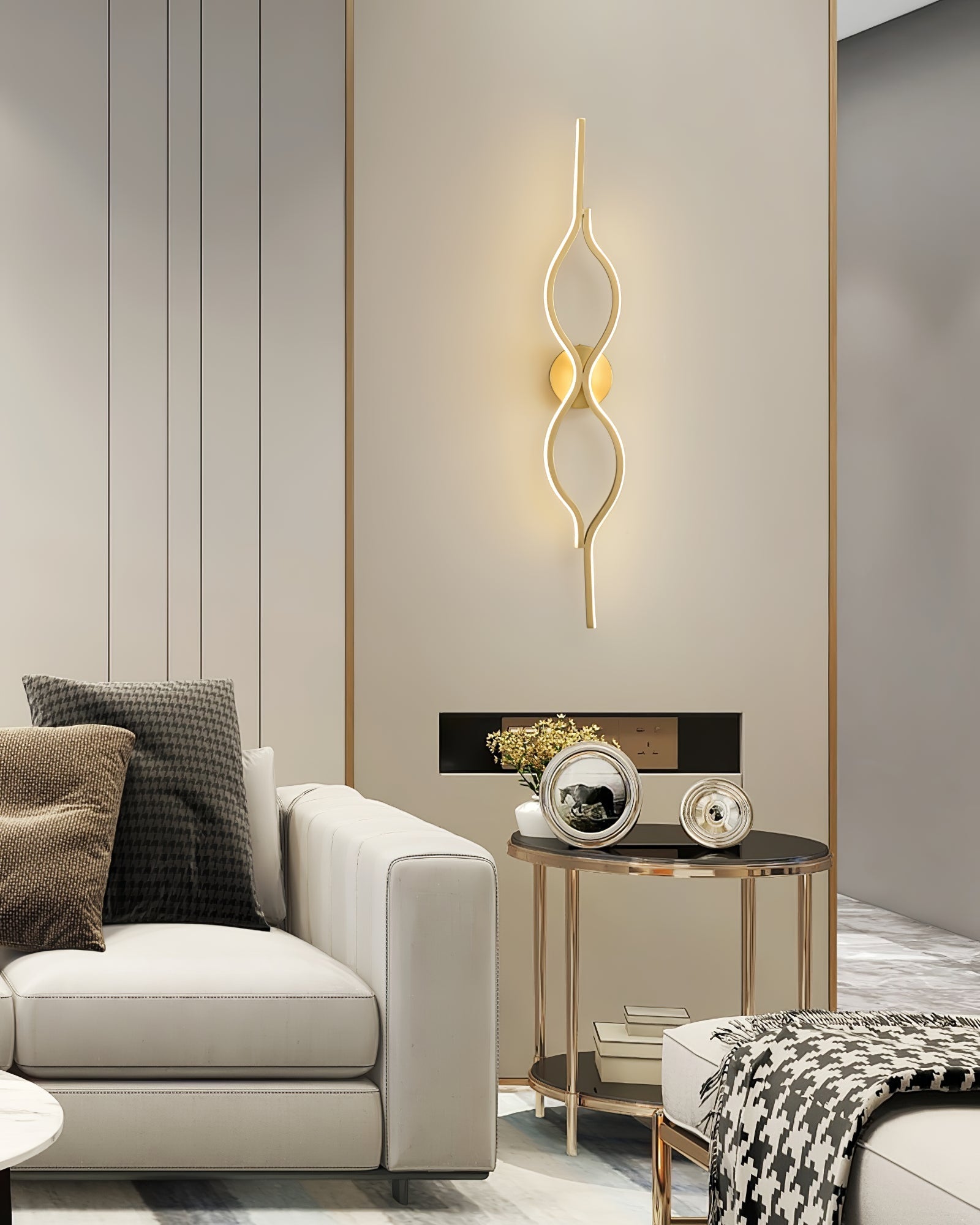 Myvenen Classic Twist Brass Wall Light-Neutral Decor