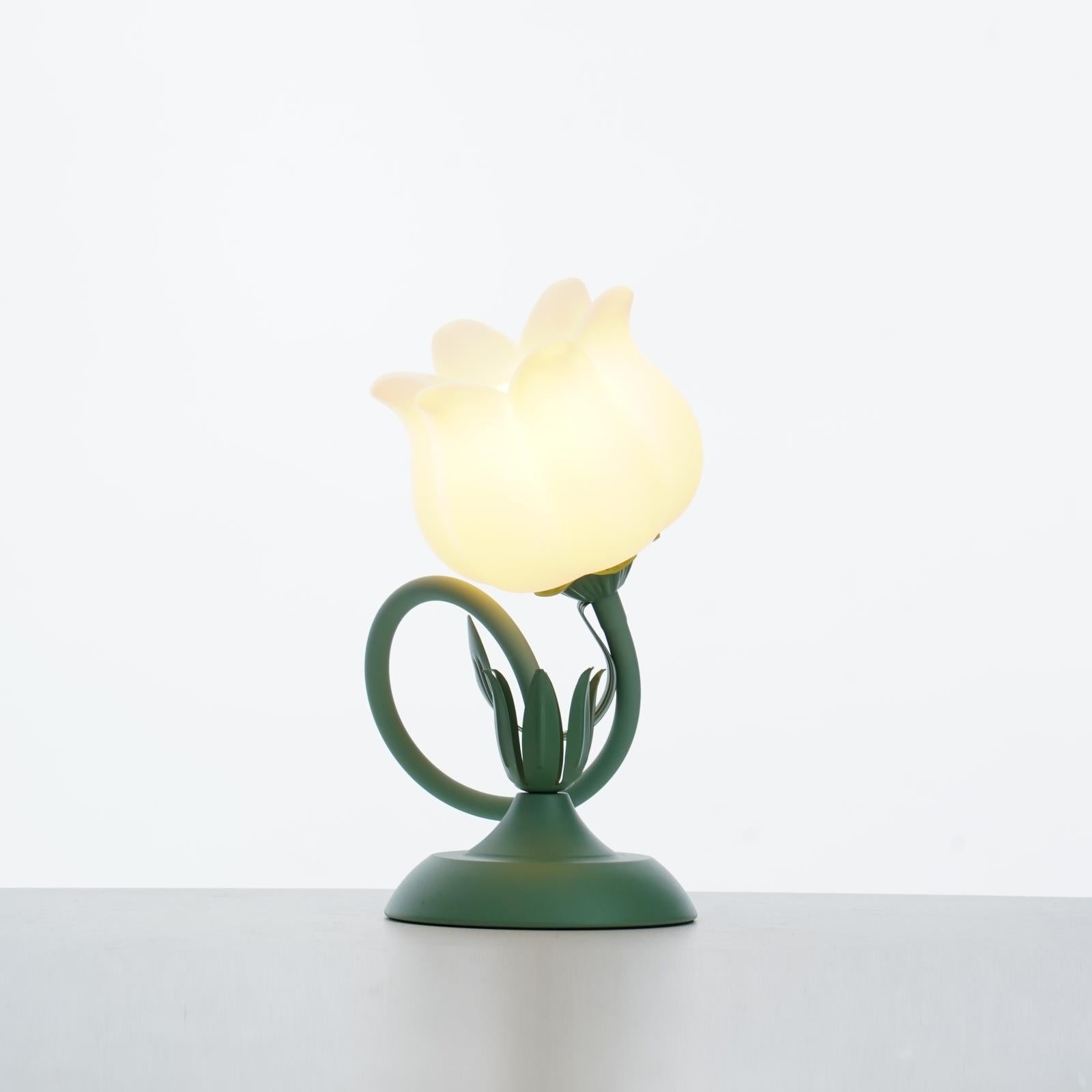 Lilian Table Lamp