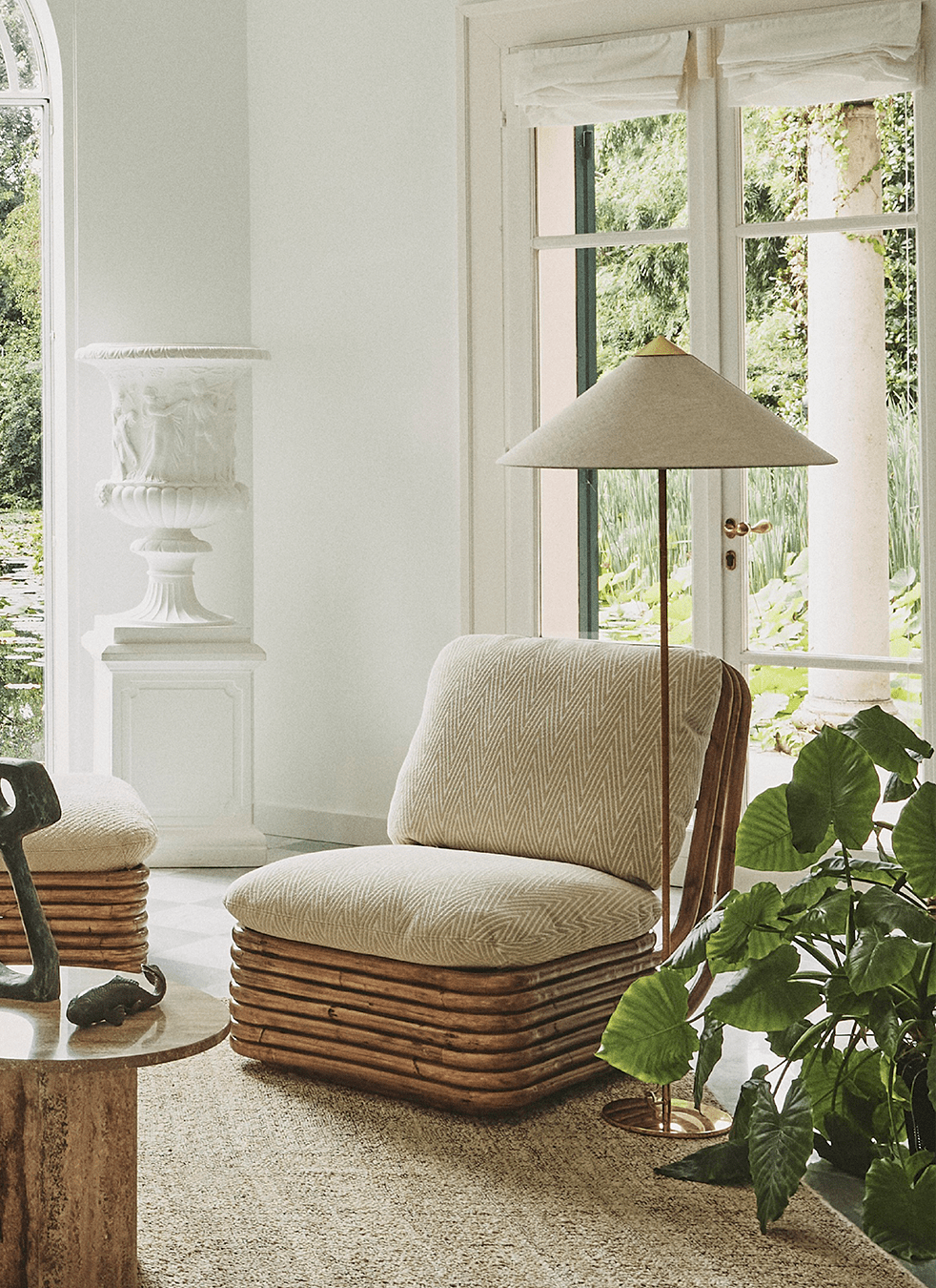Docor Minimalist Floor Lamp-Neutral Decor