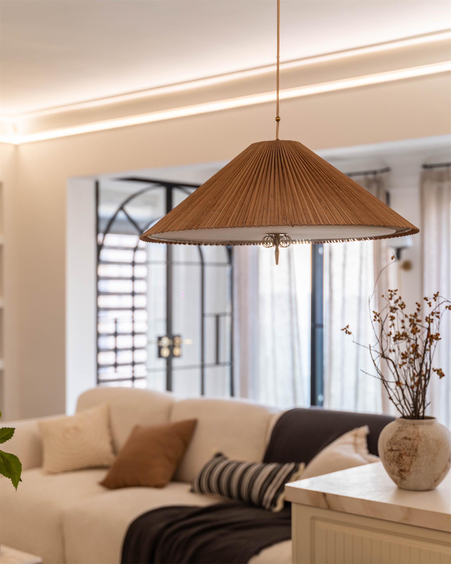Hazel Modern Pendant Lamp-Neutral Decor