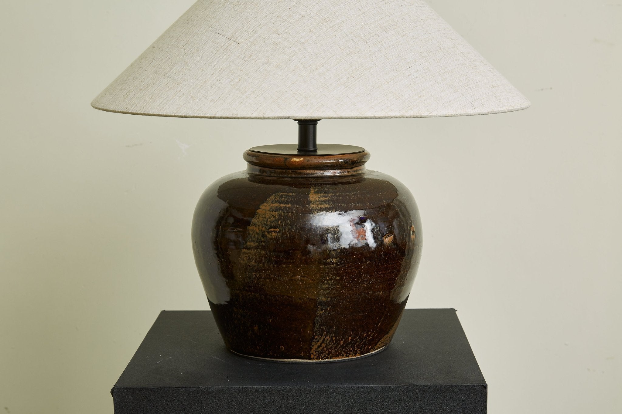 Ravien Umber Jar Table Lamp-Neutral Decor