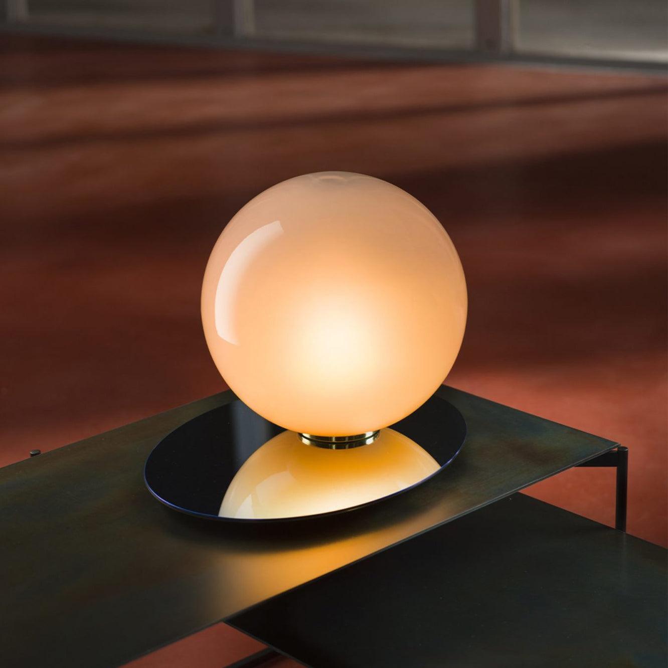 Jonathan Modern Table Lamp-Neutral Decor
