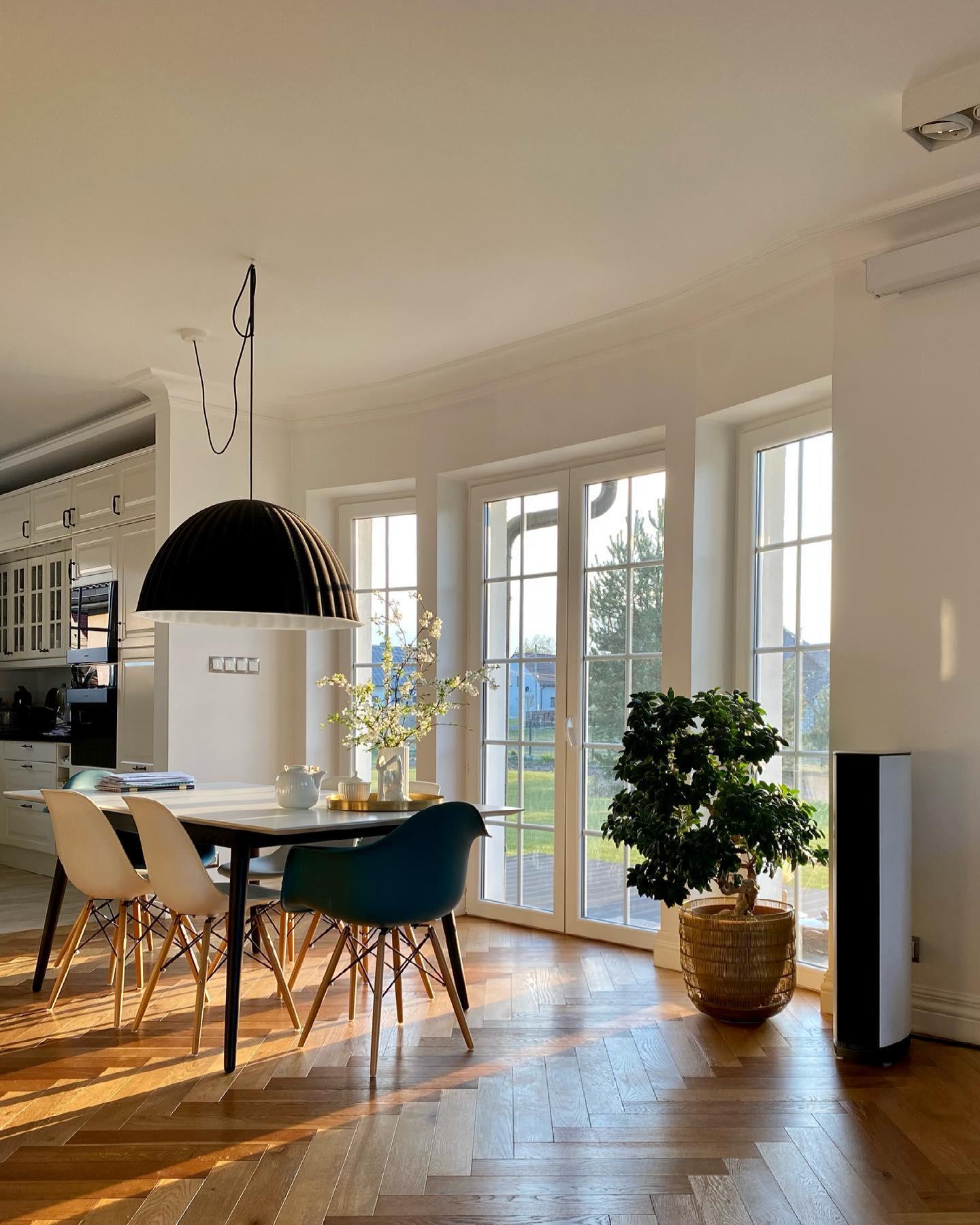 Dinora Felt Classic Pendant Light-Neutral Decor