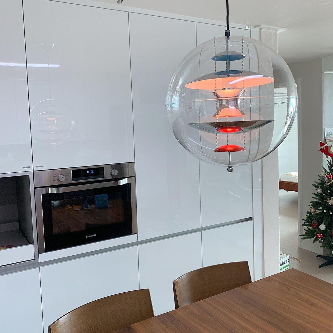 Gyan Futuristic Pendant Lamp-Neutral Decor