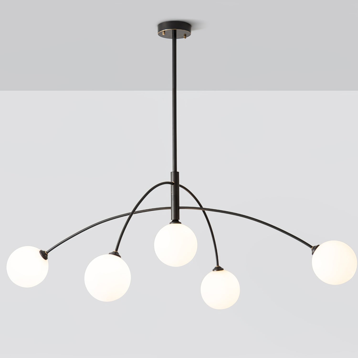 Lustra Chandelier Valentina Arc Brass Elegant-Neutral Decor
