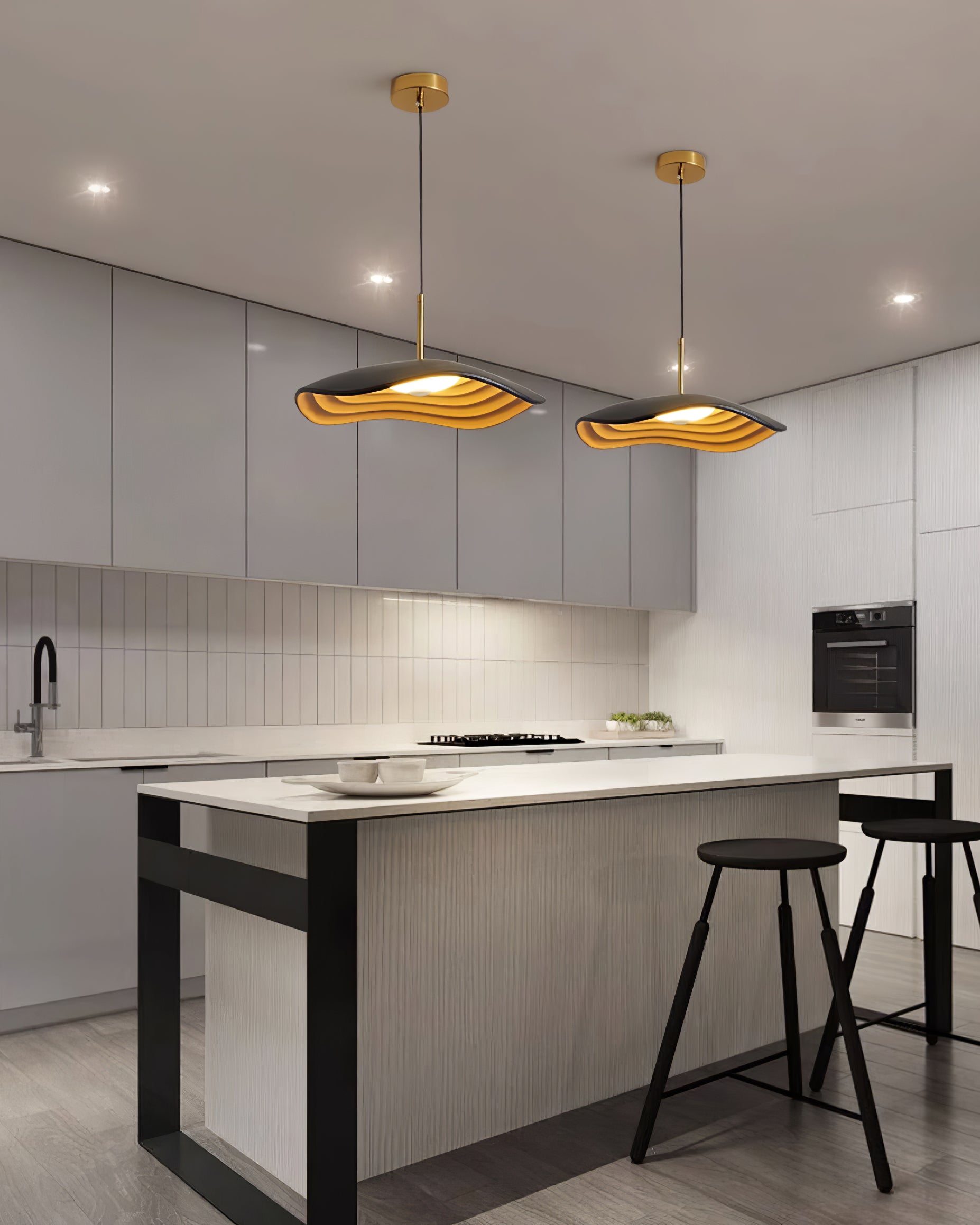 Mariva Pendant Lamp Wave Shape Gold Accent-Neutral Decor