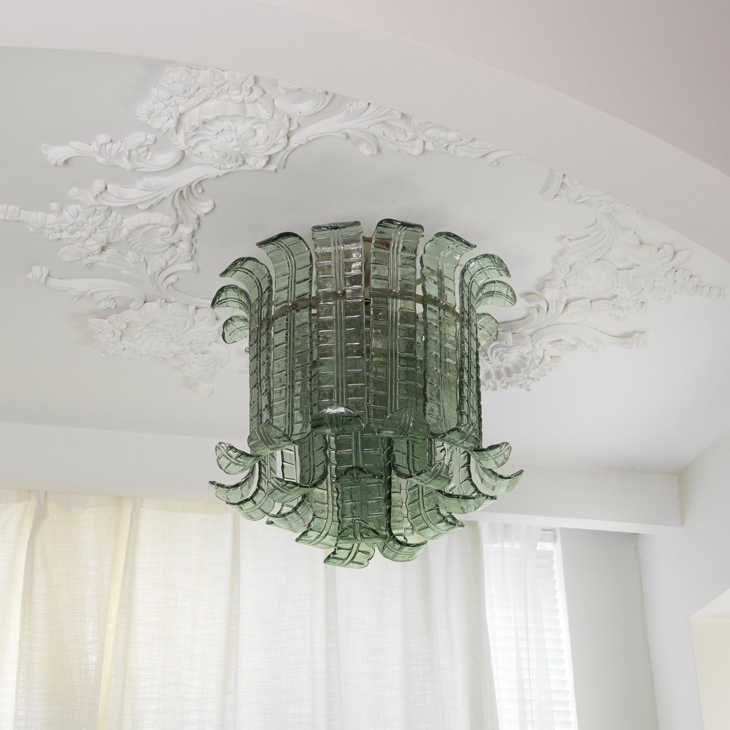 Aurora Ceiling Lamp Murano Glass Petal Vintage-Neutral Decor