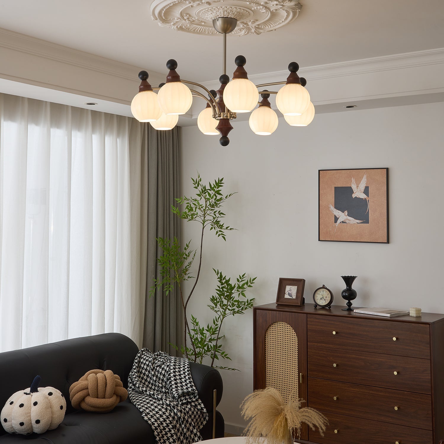 Zosilara Traditional Elegance Wood Chandelier-Neutral Decor