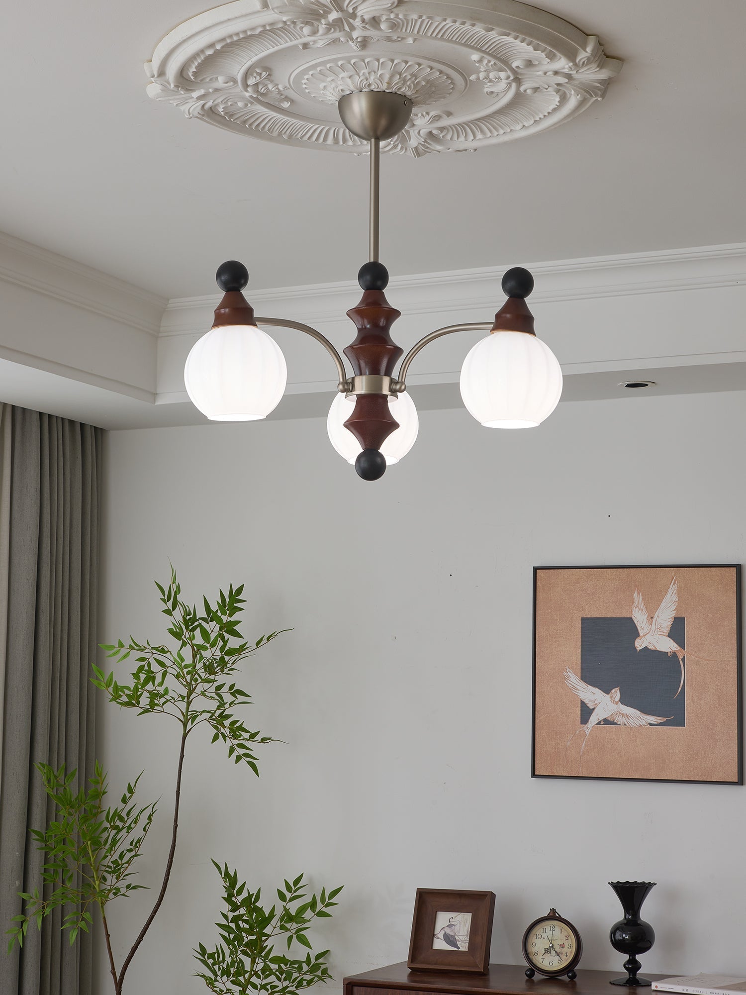 Zosilara Traditional Elegance Wood Chandelier-Neutral Decor