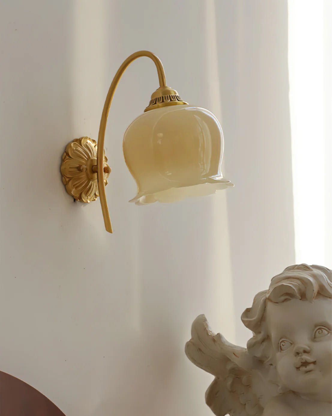 Dazell Art Flower Brass Resin Wall Lamp-Neutral Decor