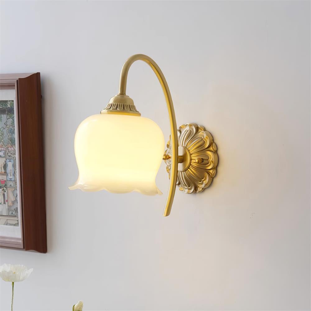 Dazell Art Flower Brass Resin Wall Lamp-Neutral Decor