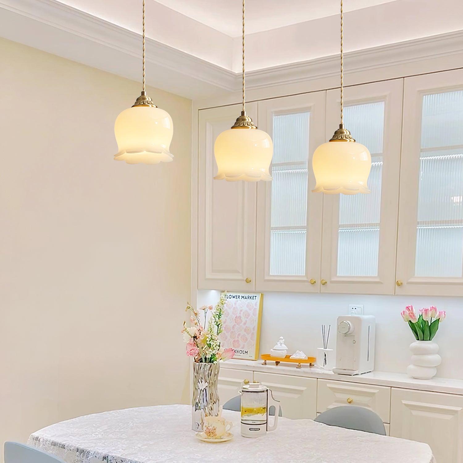 Lustra Pendant Lamp Valley Flower-Neutral Decor