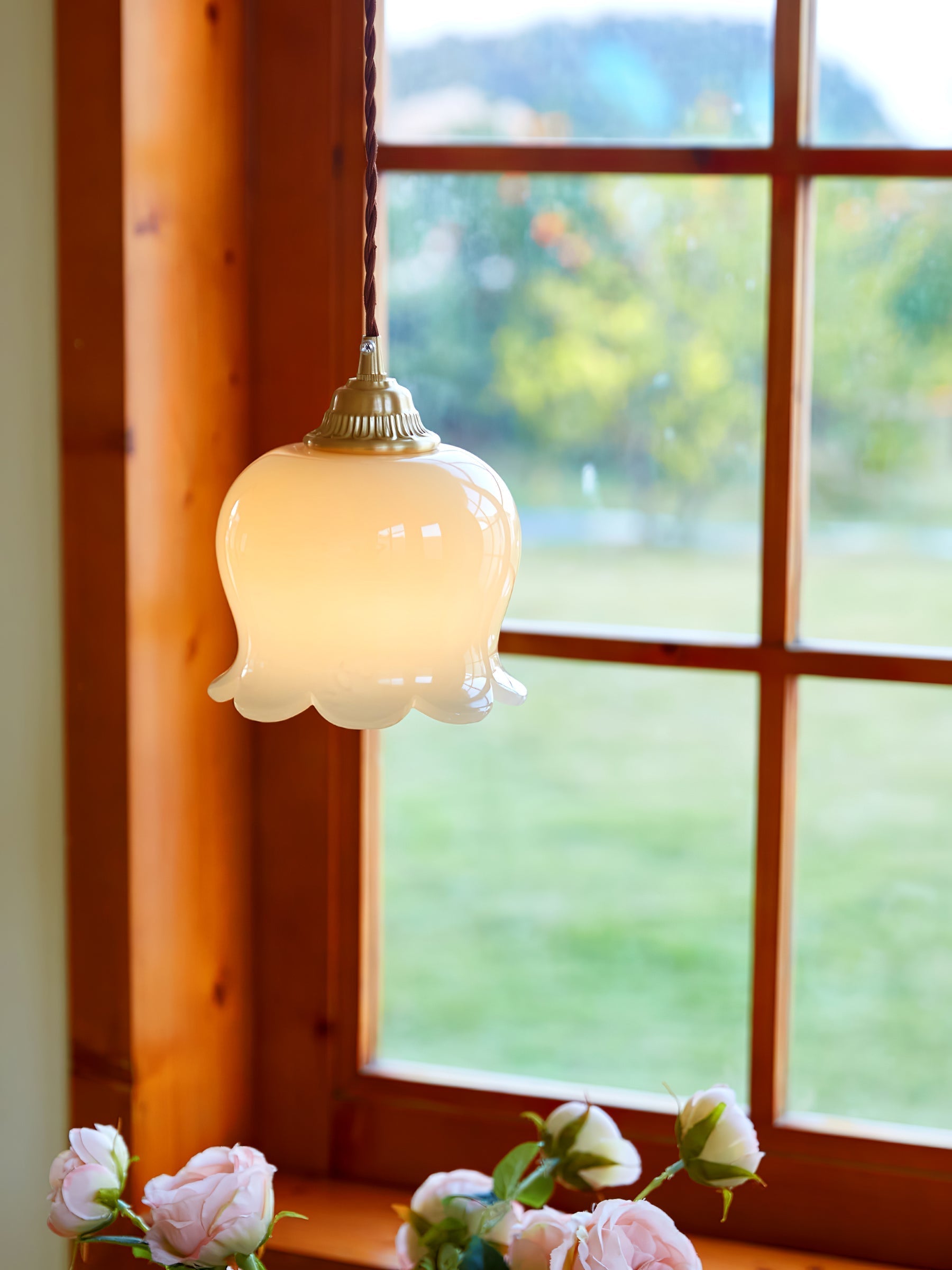 Lustra Pendant Lamp Valley Flower-Neutral Decor