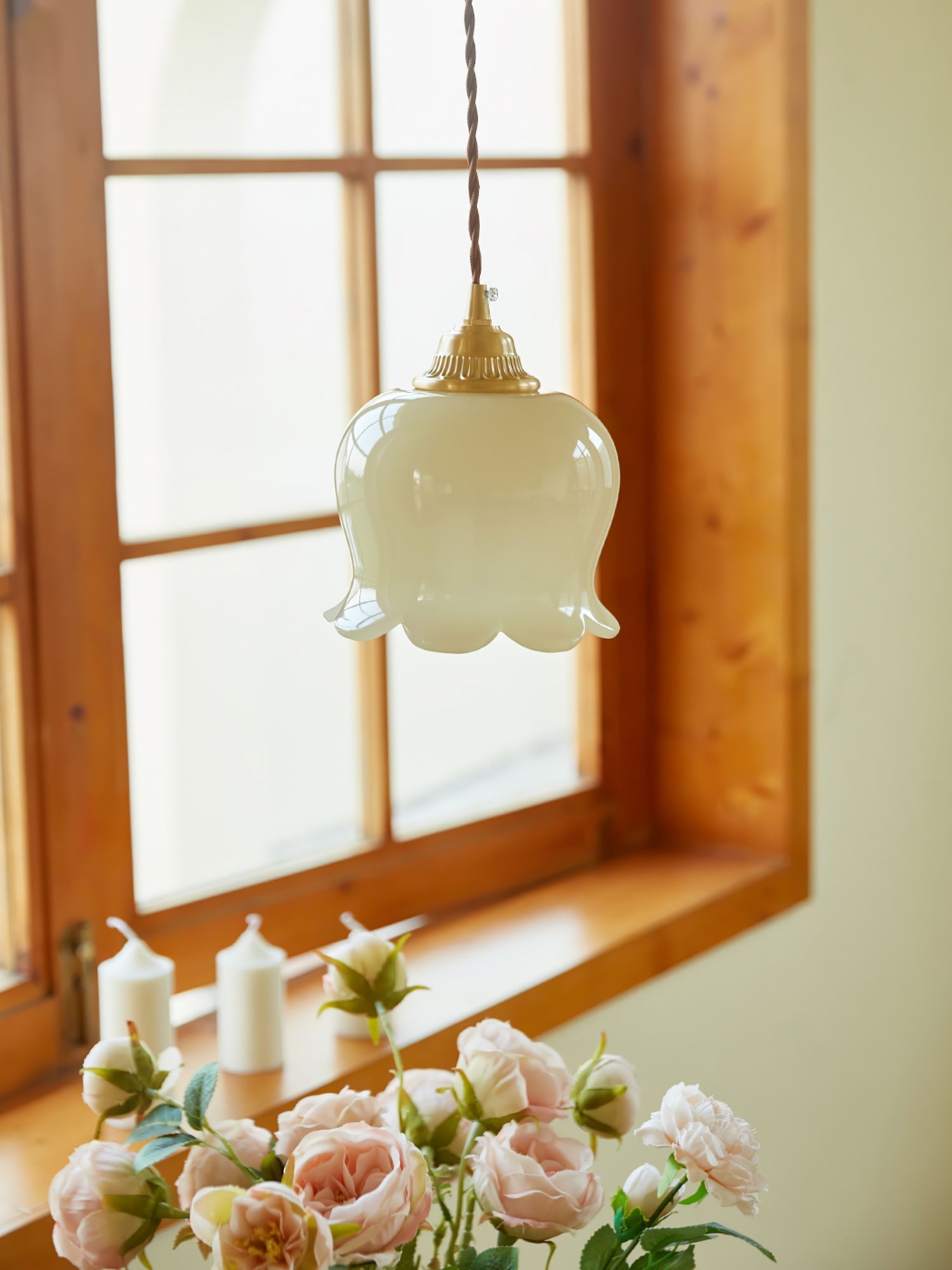 Lustra Pendant Lamp Valley Flower-Neutral Decor