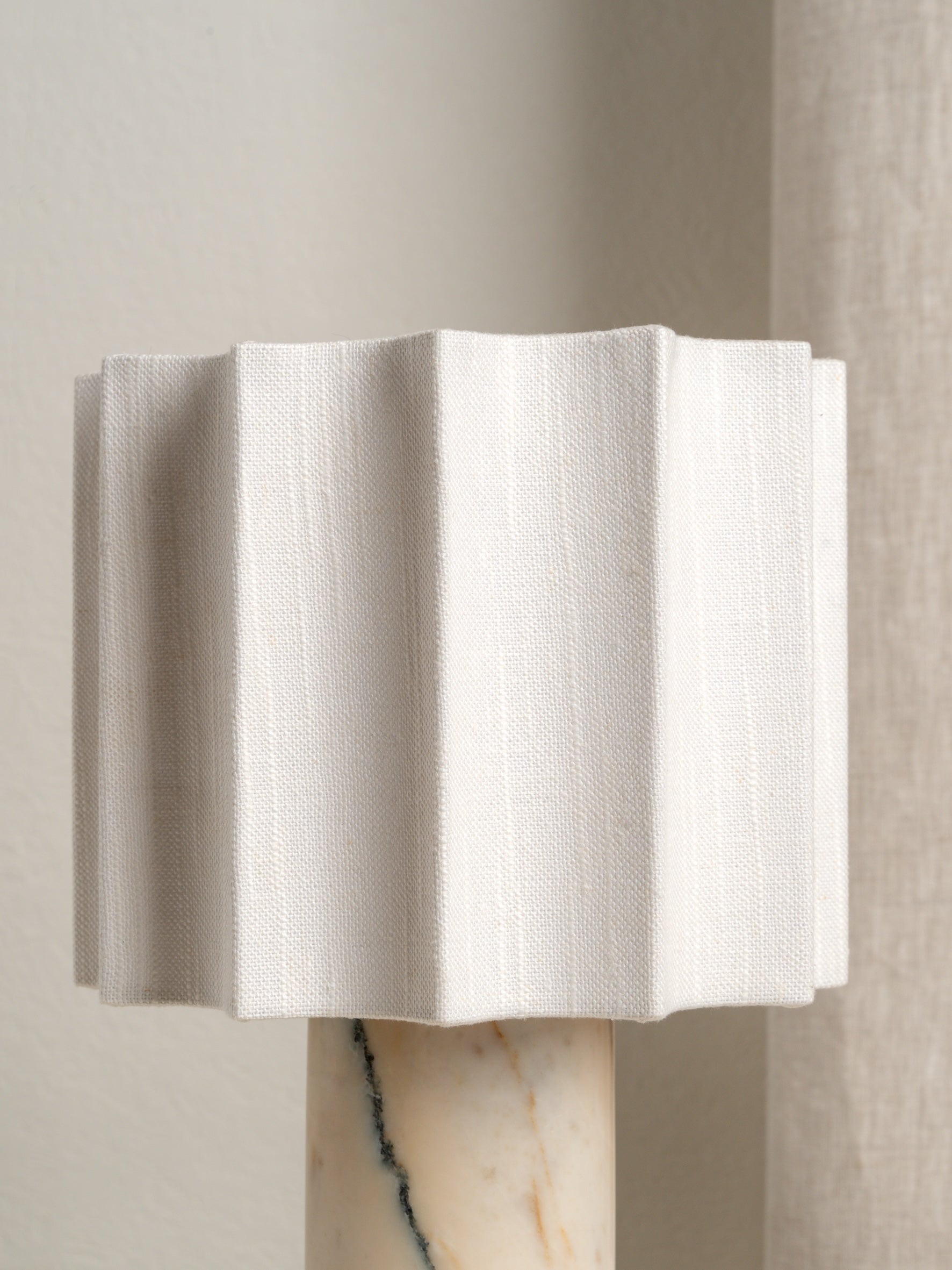 Camille Table Lamp (Built-in Battery)